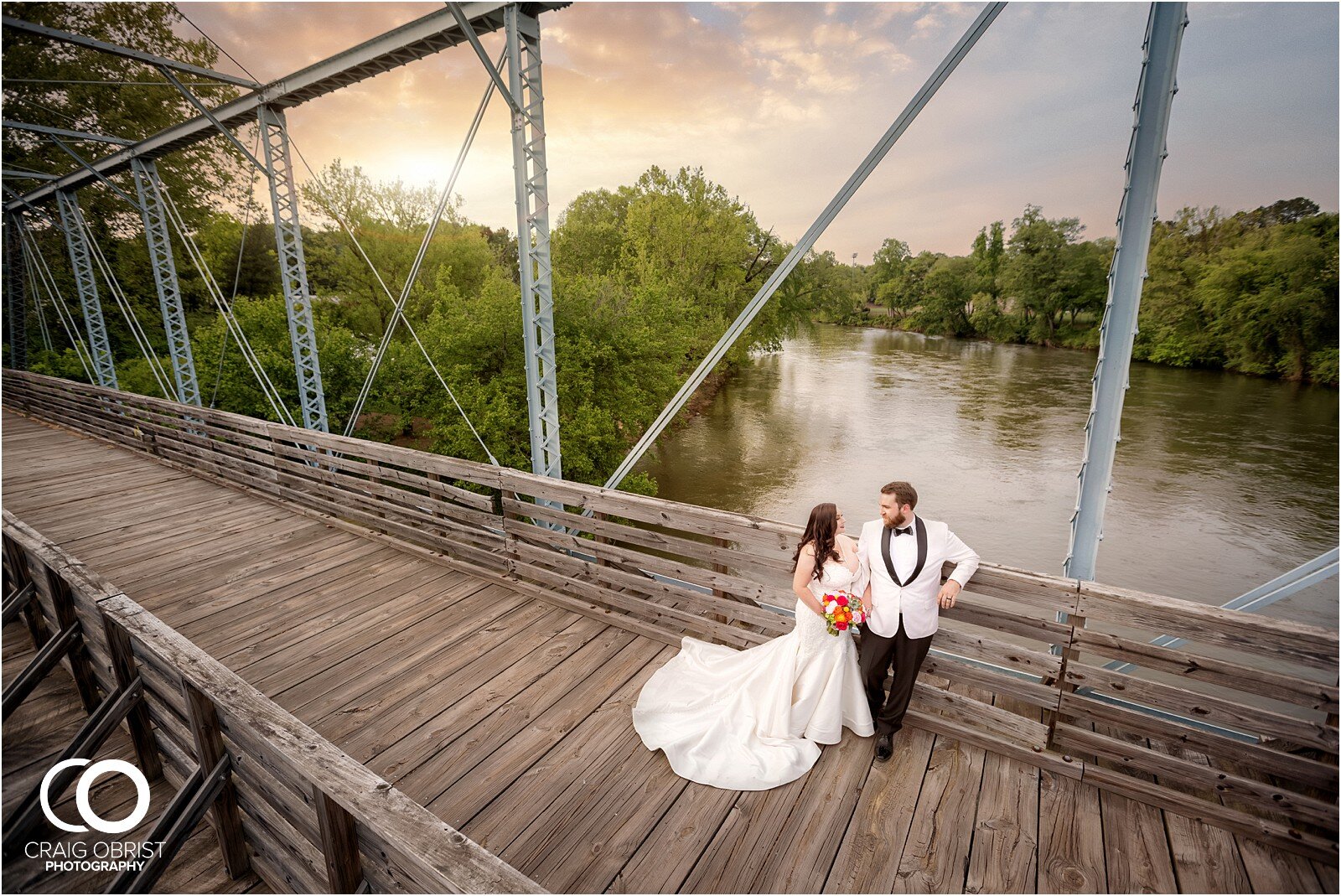 Canoe Restaurant Wedding Bridge Portraits_0043.jpg