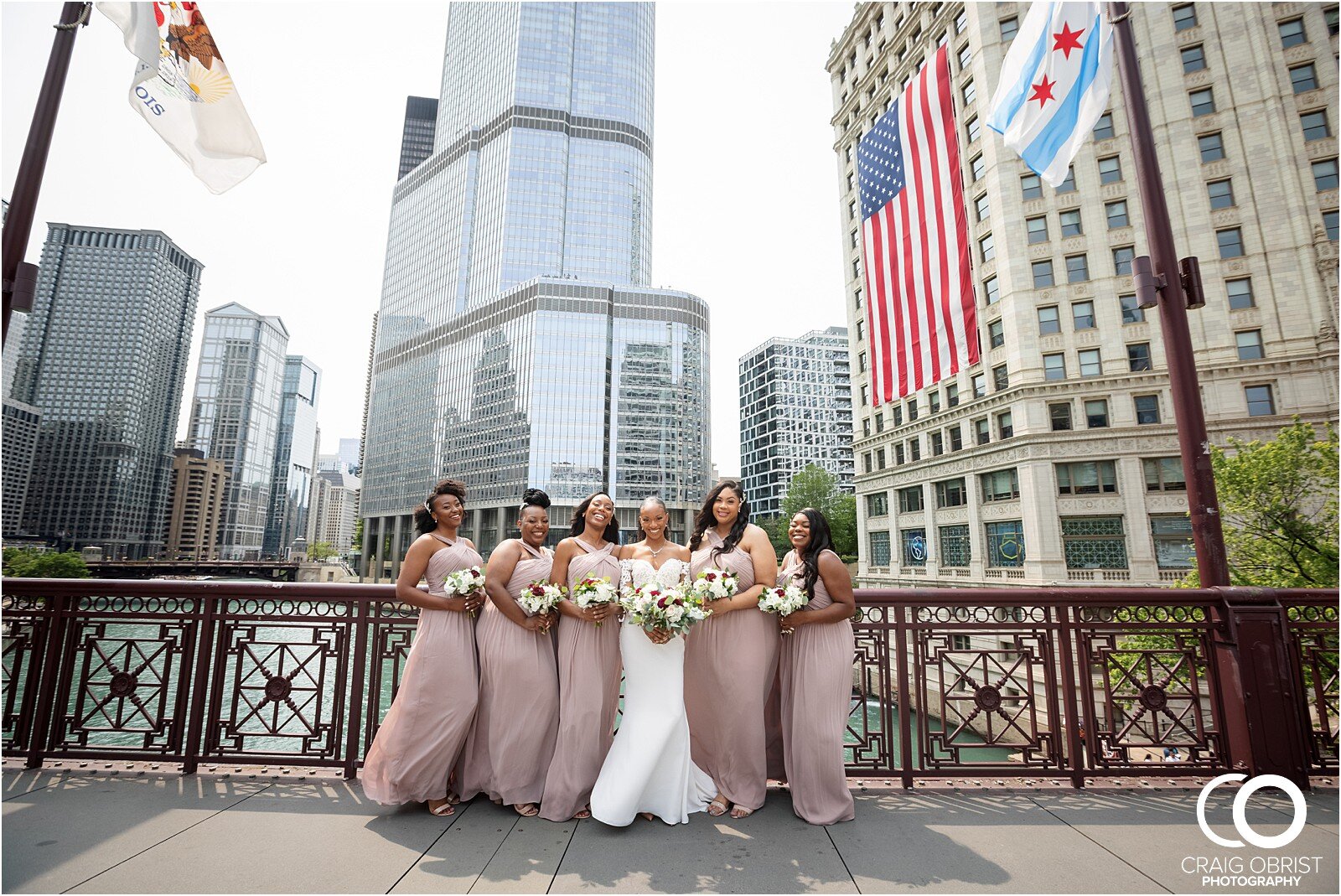 Chicago Magic Mile Michigan Avenue Wedding Portraits Skyline River Galleria Marchetti_0009.jpg