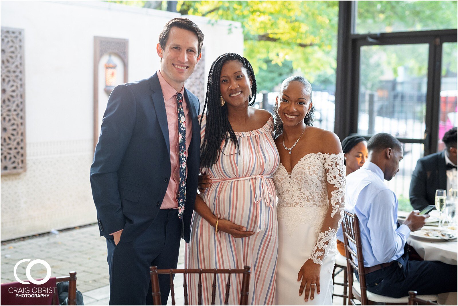 Chicago Magic Mile Michigan Avenue Wedding Portraits Skyline River Galleria Marchetti_0085.jpg