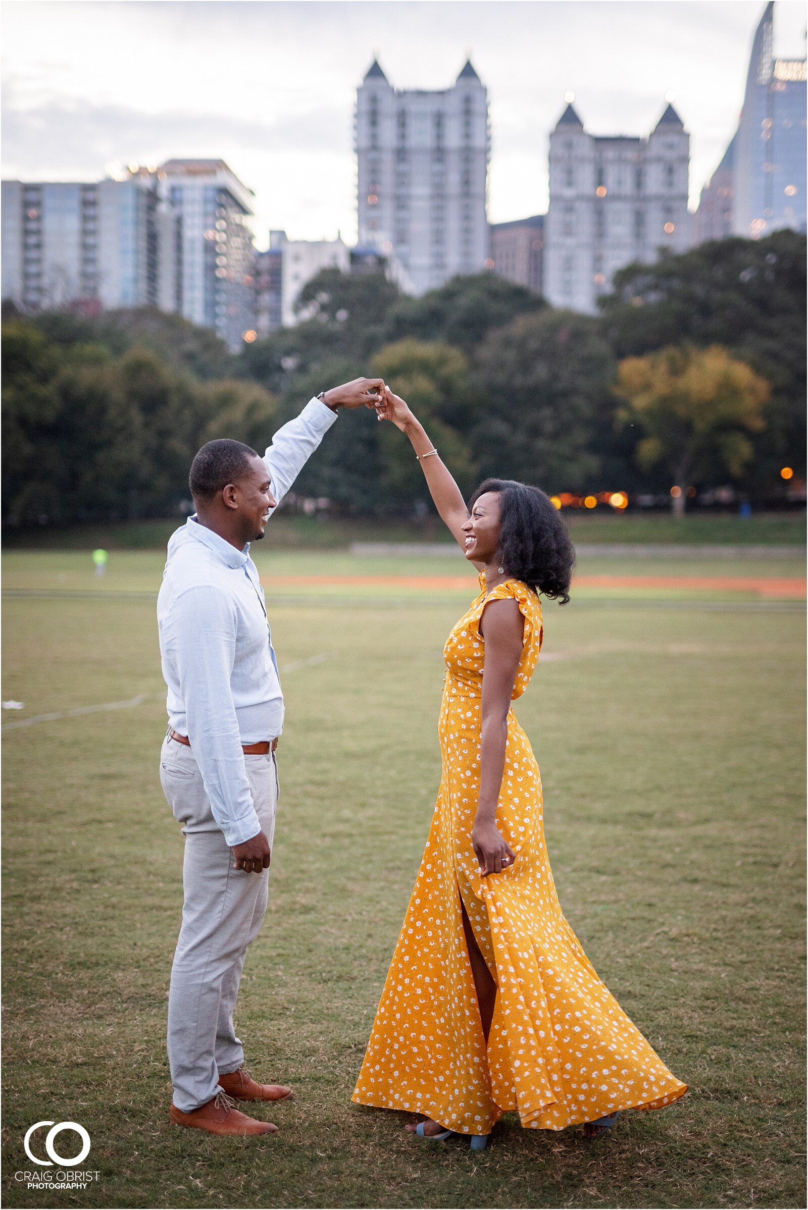 millenium gate atlantic station piedmont park skyline engagment portraits_0037.jpg