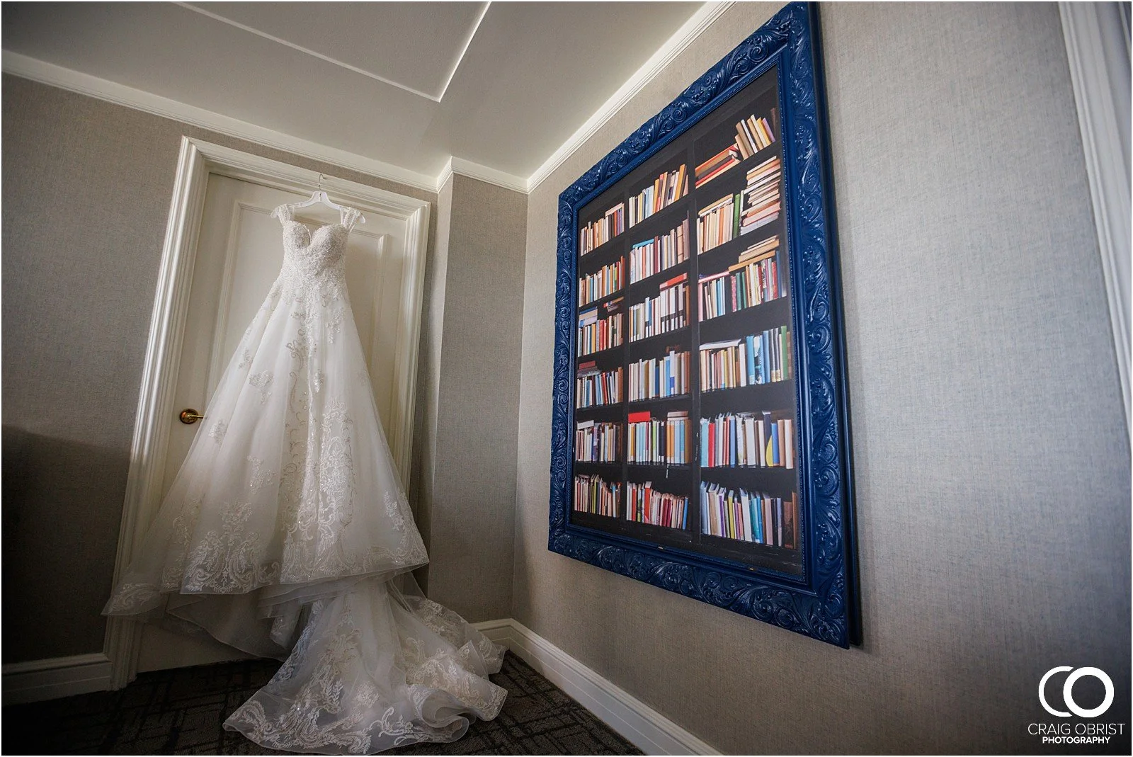 Renaissance Concourse Atlanta Airport Hotel Luxury Wedding_0002.jpg