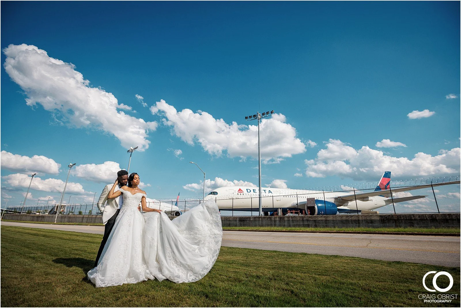 Renaissance Concourse Atlanta Airport Hotel Luxury Wedding_0073.jpg