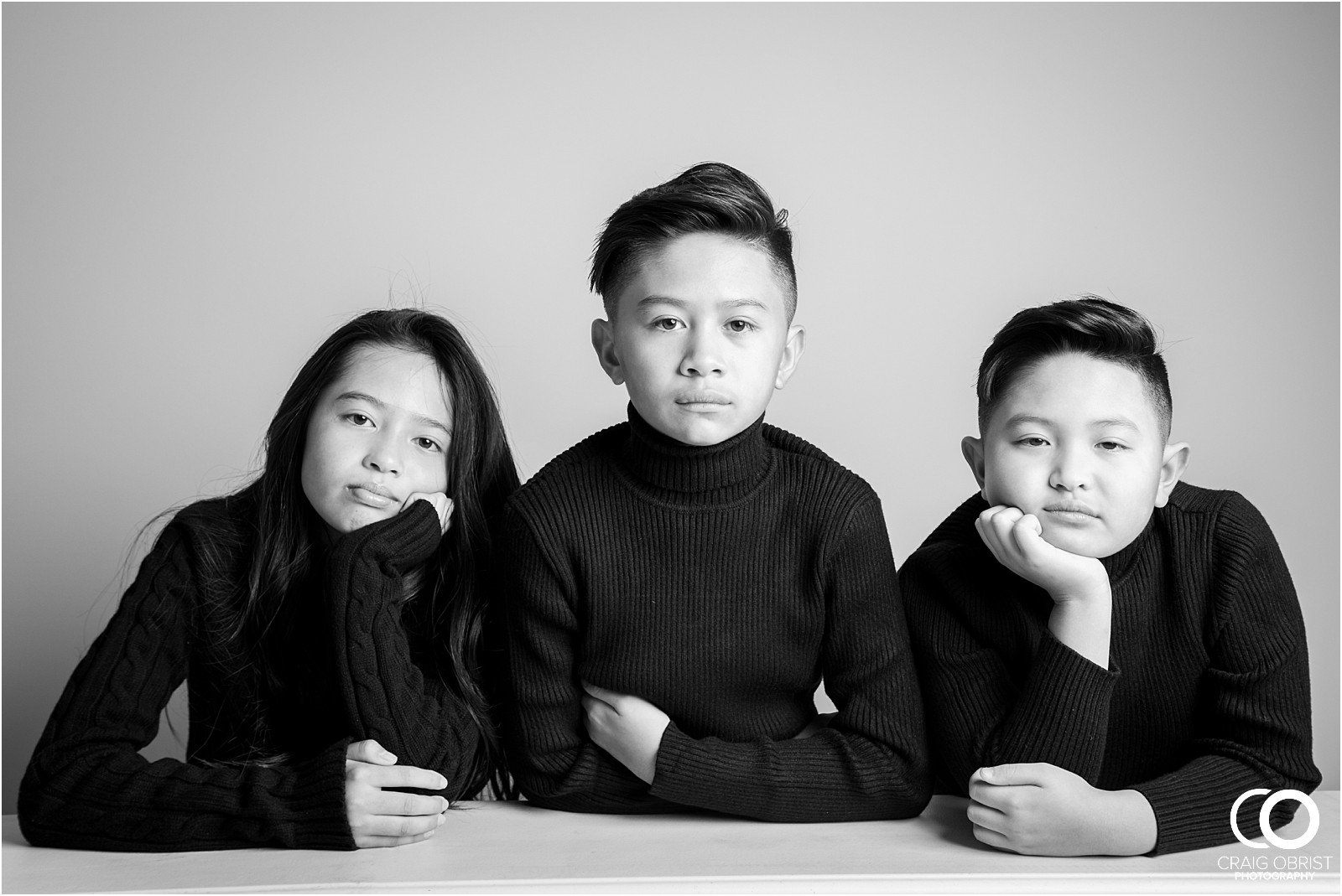 Studio Black and white bw portraits family kids models_0031.jpg