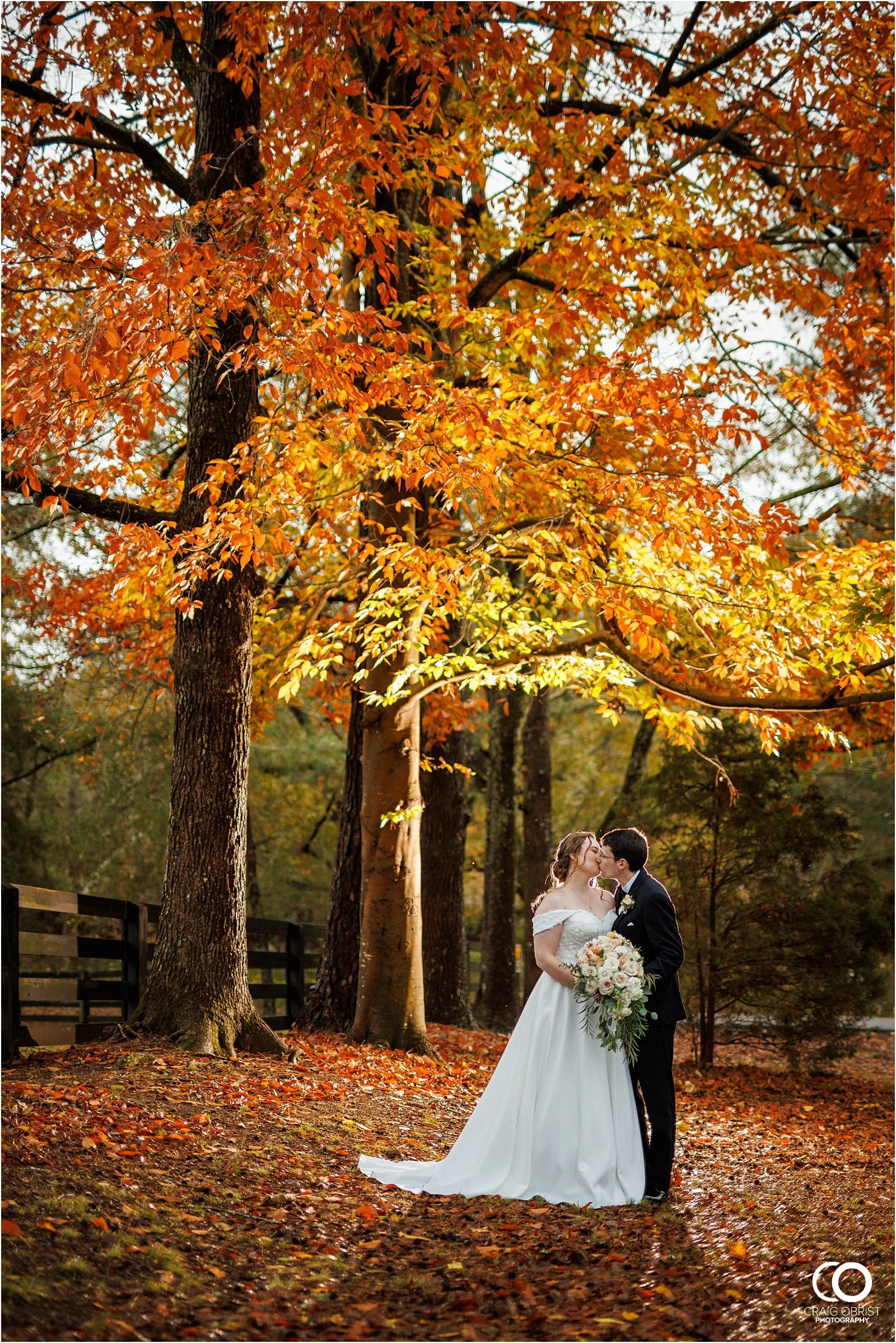 Ashton Gardens Atlanta Wedding Sims Lake Park Portraits fall_0093.jpg