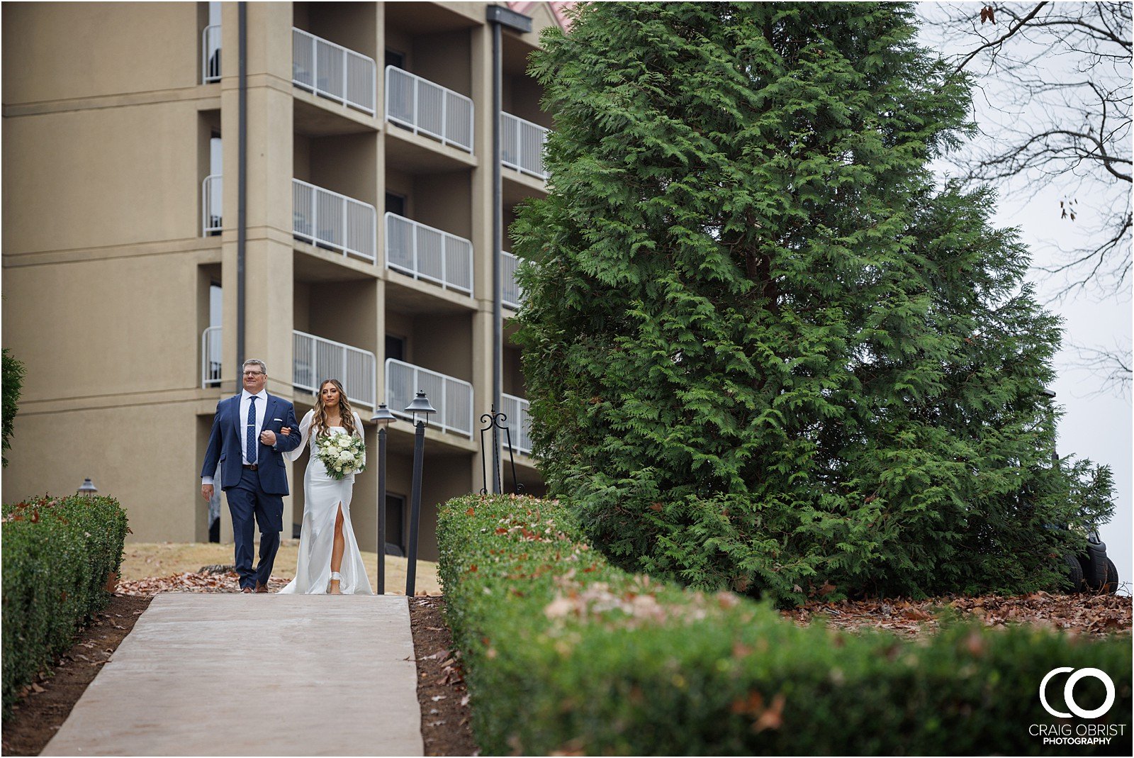 Lake Lanier Islands Wedding Cove Lodge Portraits_0026.jpg