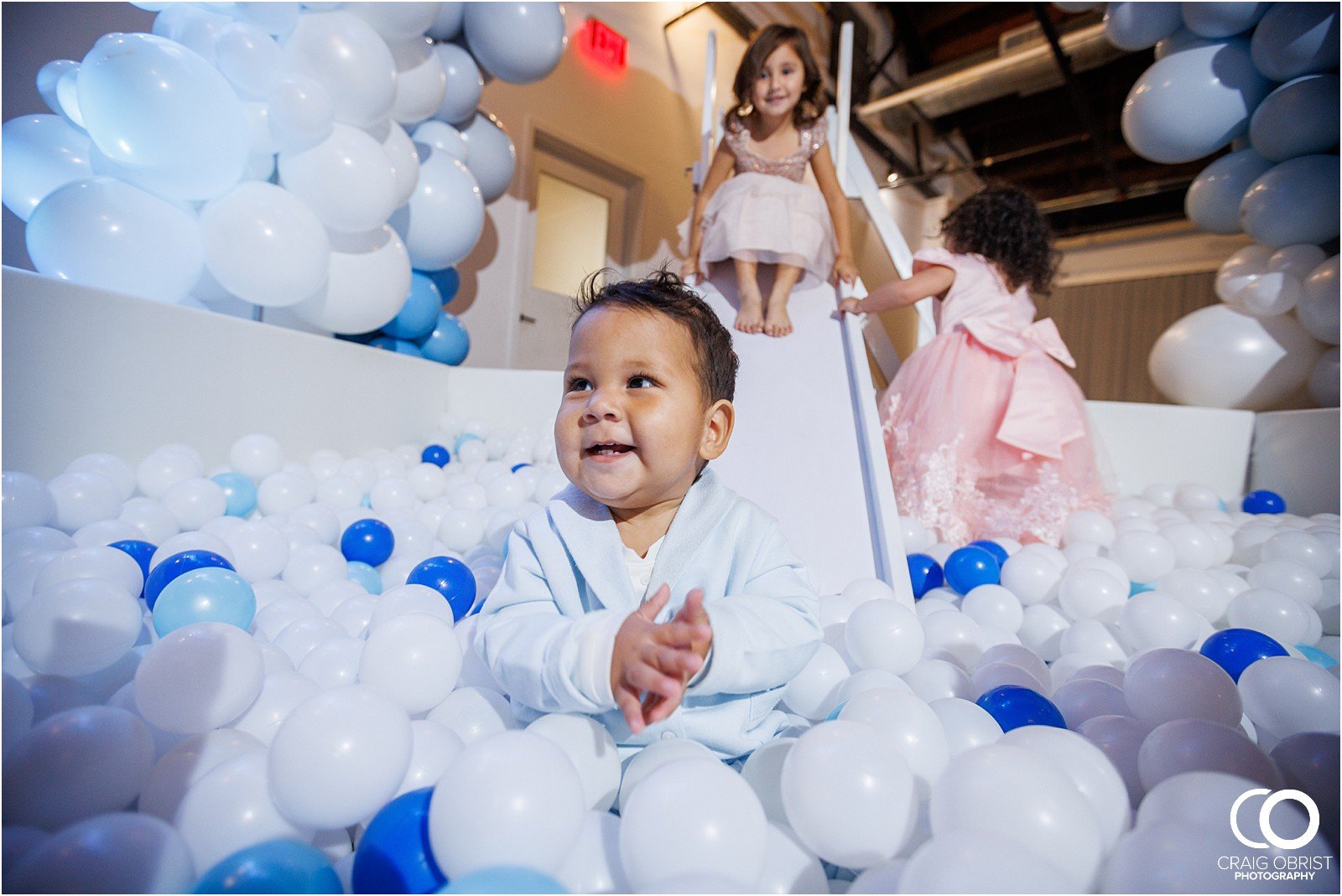 Carlyle at Perimeter Atlanta Venue First Birthday Balloons 38.jpg