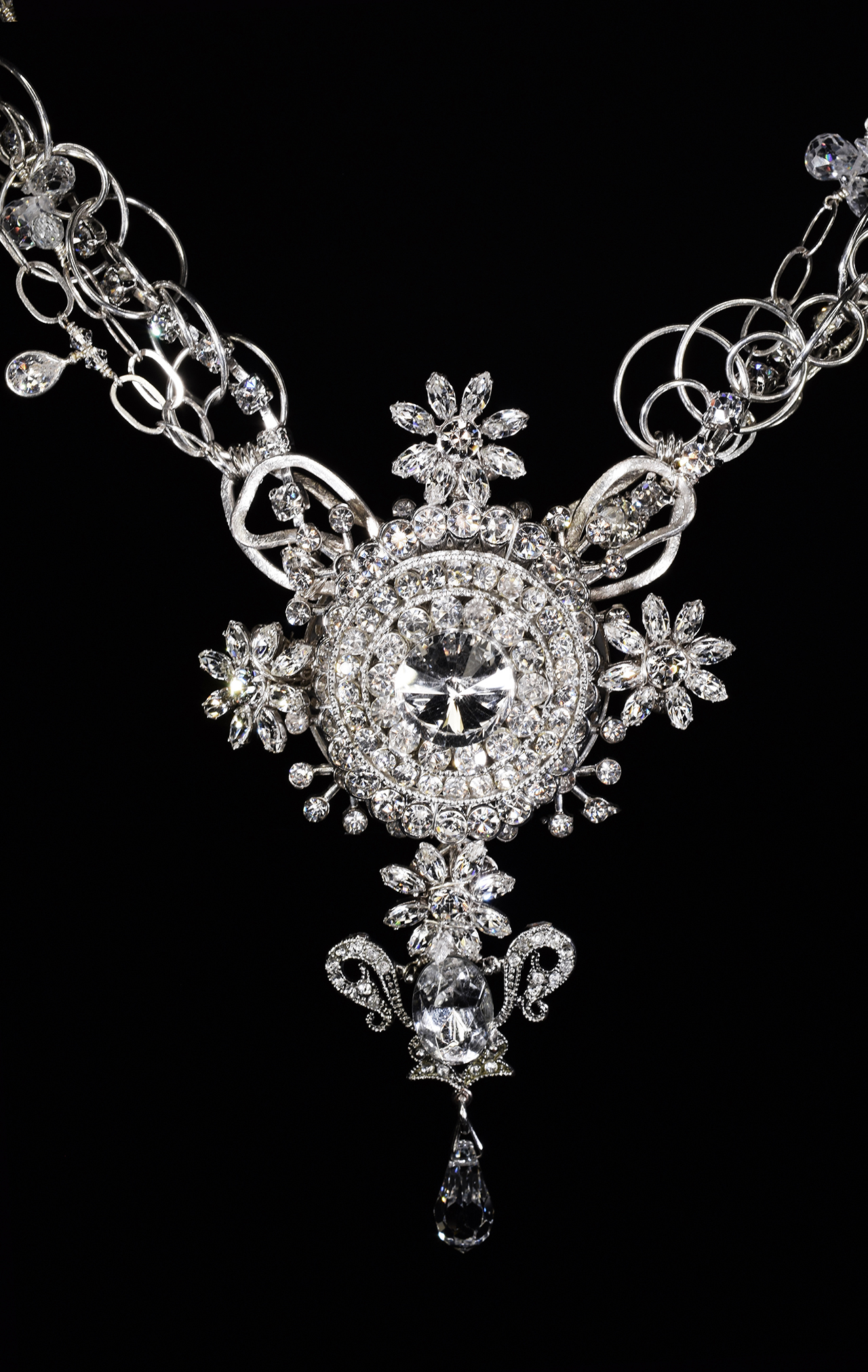 vintage rhinestone silver statement necklace