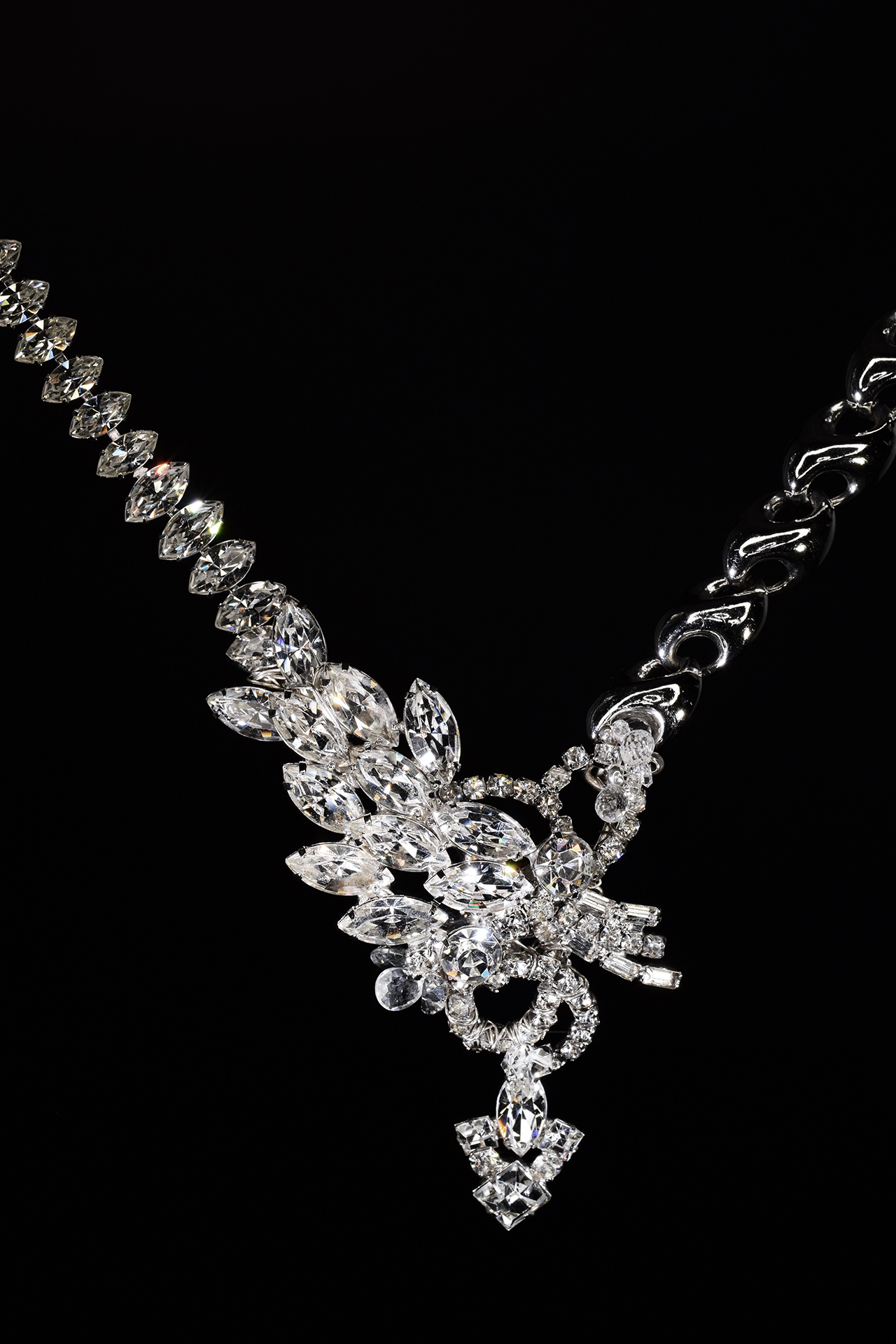 vintage rhinestone silver statement necklace