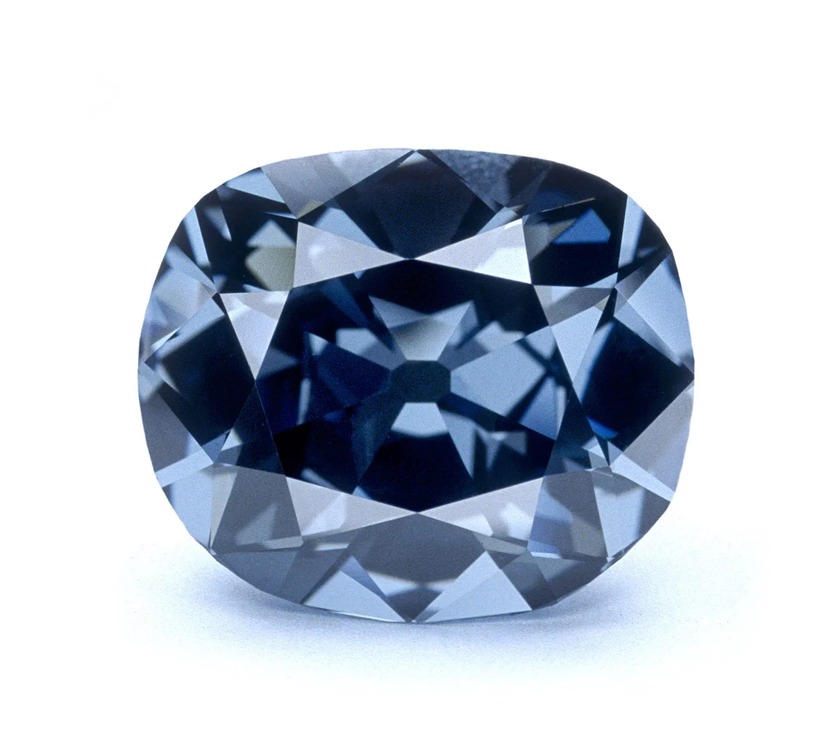 Hope-diamond_unmounted.jpg