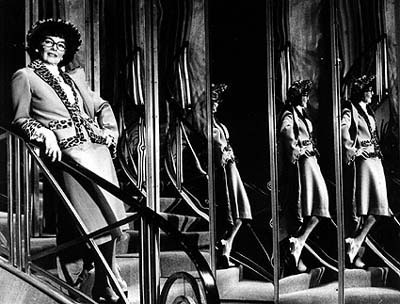 katharine-hepburn-playing-coco.jpg