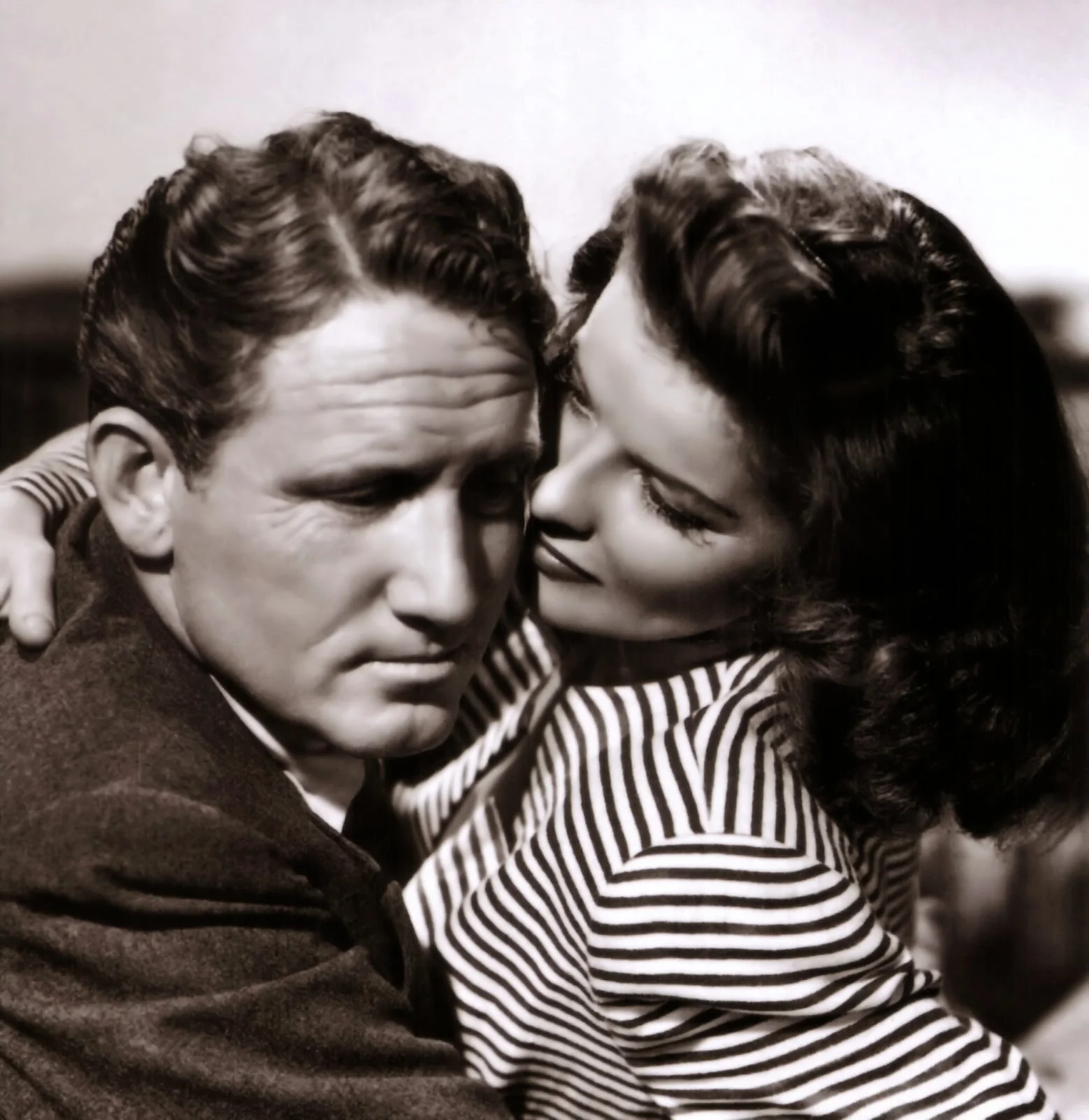 006_katharine_hepburn_spencer_tracy_theredlist.jpg