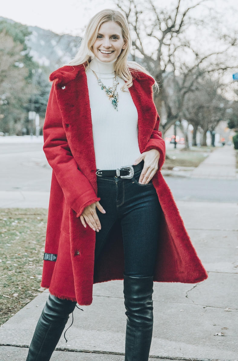 Model Cartier inspired vintage statement necklace