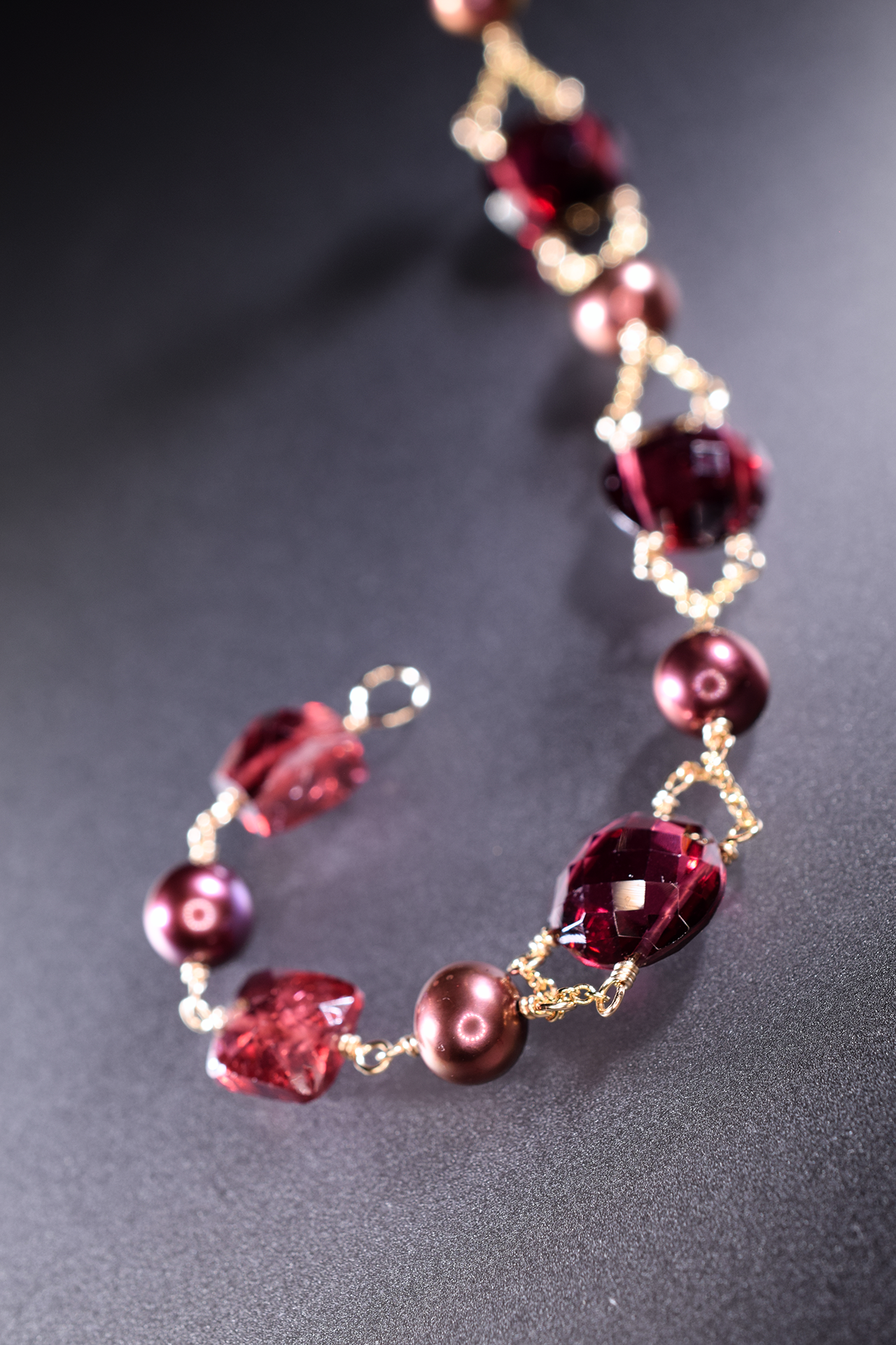 rhodolite garnet and pearl bracelet 