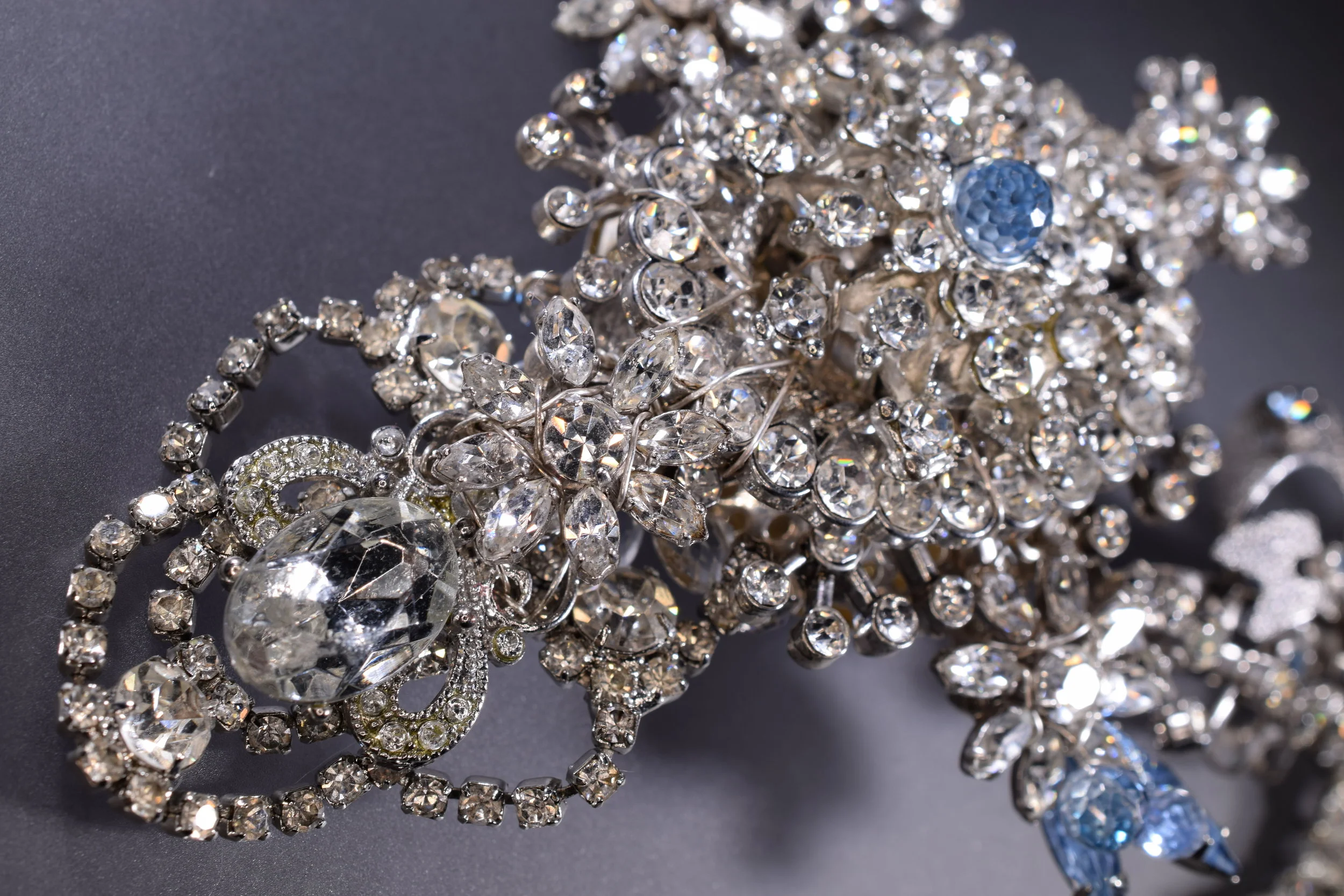 rhinestone vintage silver statement necklace