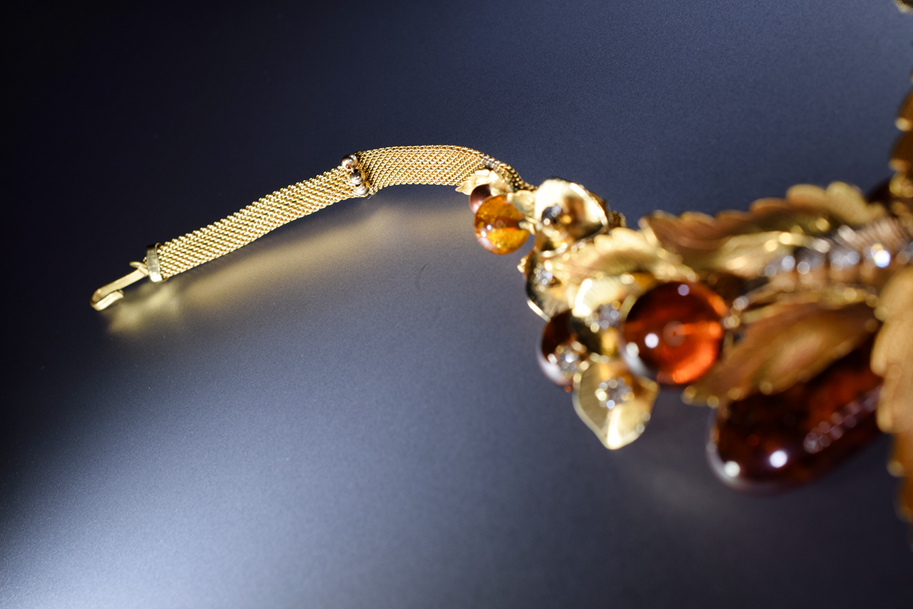 gold leaf and amber vintage collar necklace