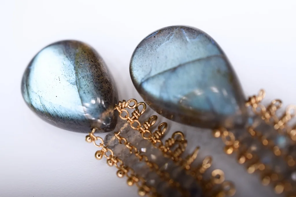 labradorite chain woven earrings