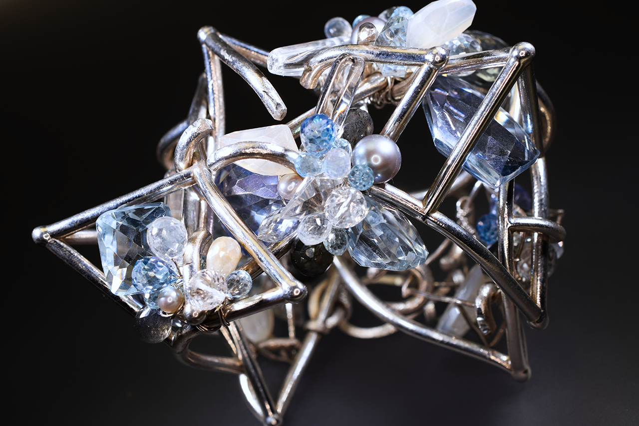 Venus Gemstone Cuff