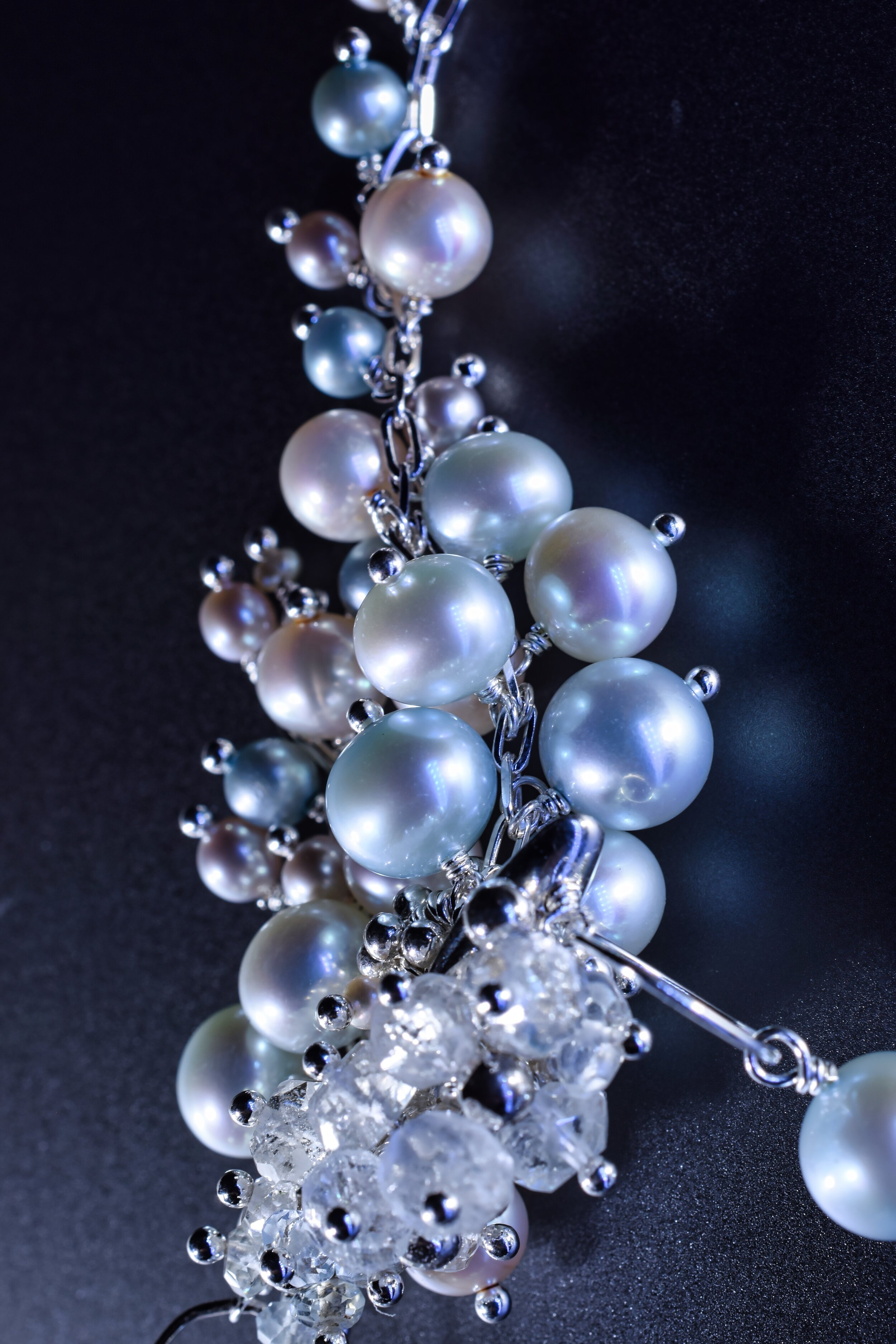 Graduated Pearl Cluster Drop Necklace