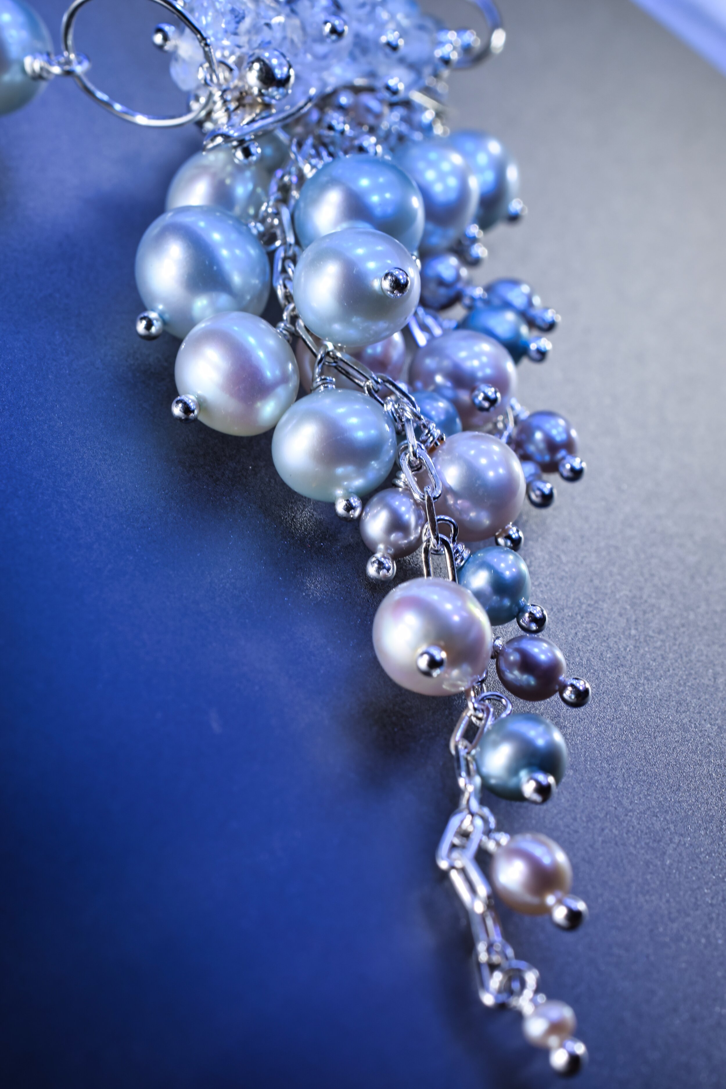 Graduated Pearl Cluster Drop Necklace