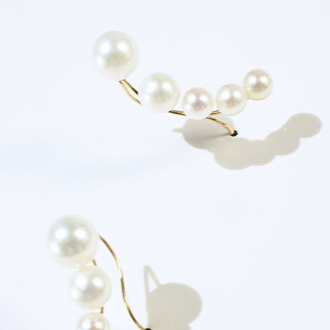 14K Graduating Pearl Ear Climber Earrings (4).jpg