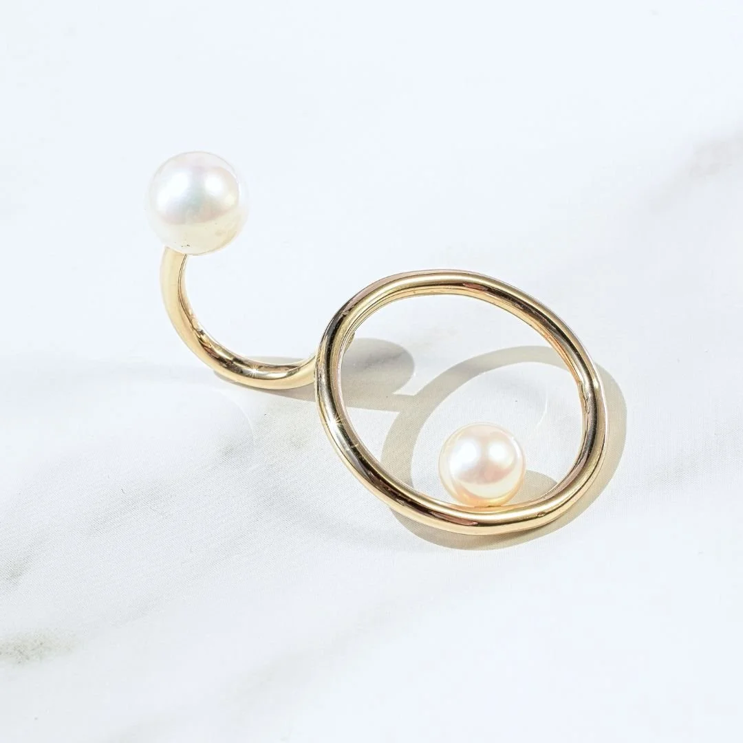 Unique Two Finger Gold Ring with Pearls - Elevate Your Style — ANDREA LI
