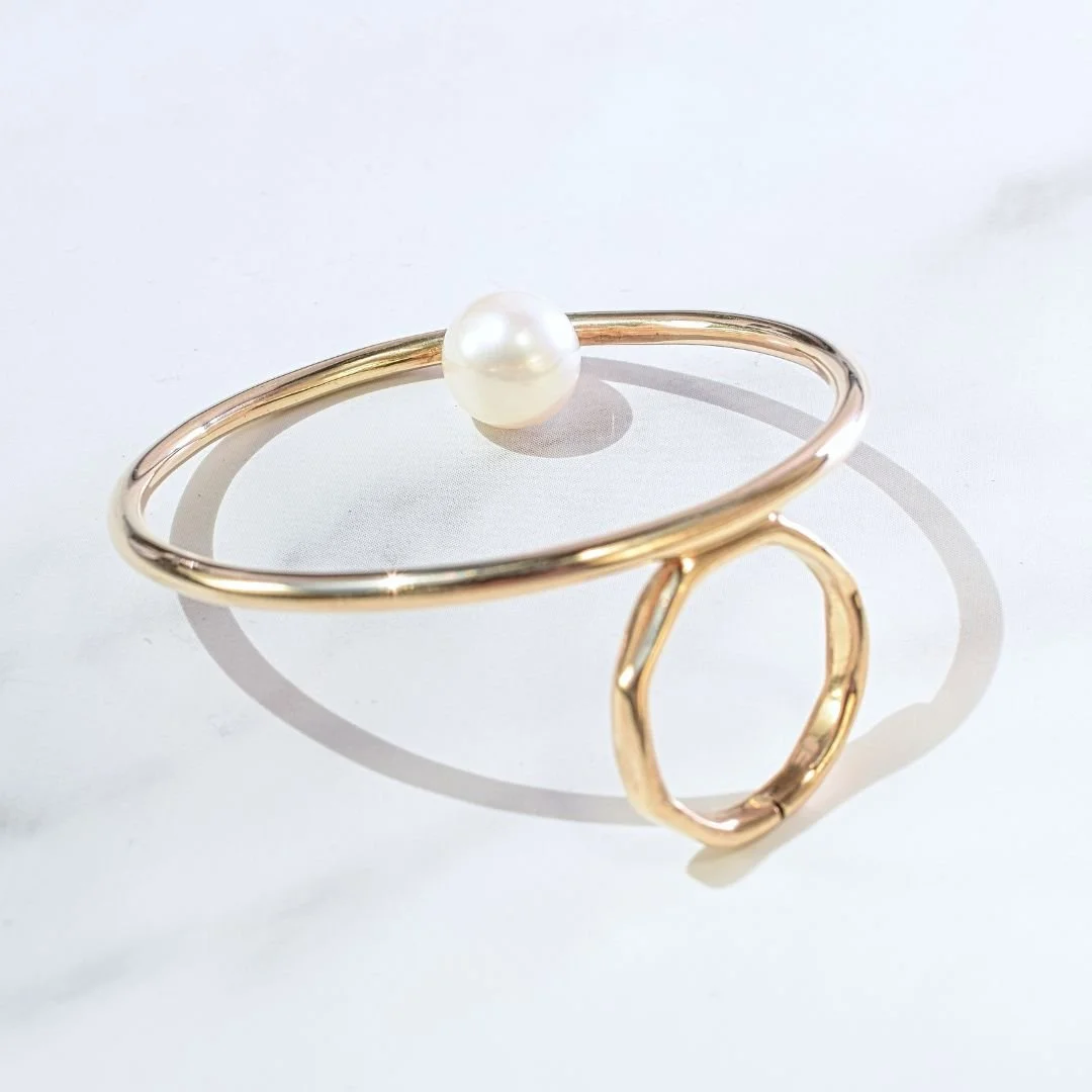 Unique Large Open Circle Gold Ring with Pearl - Elevate Your Style ...