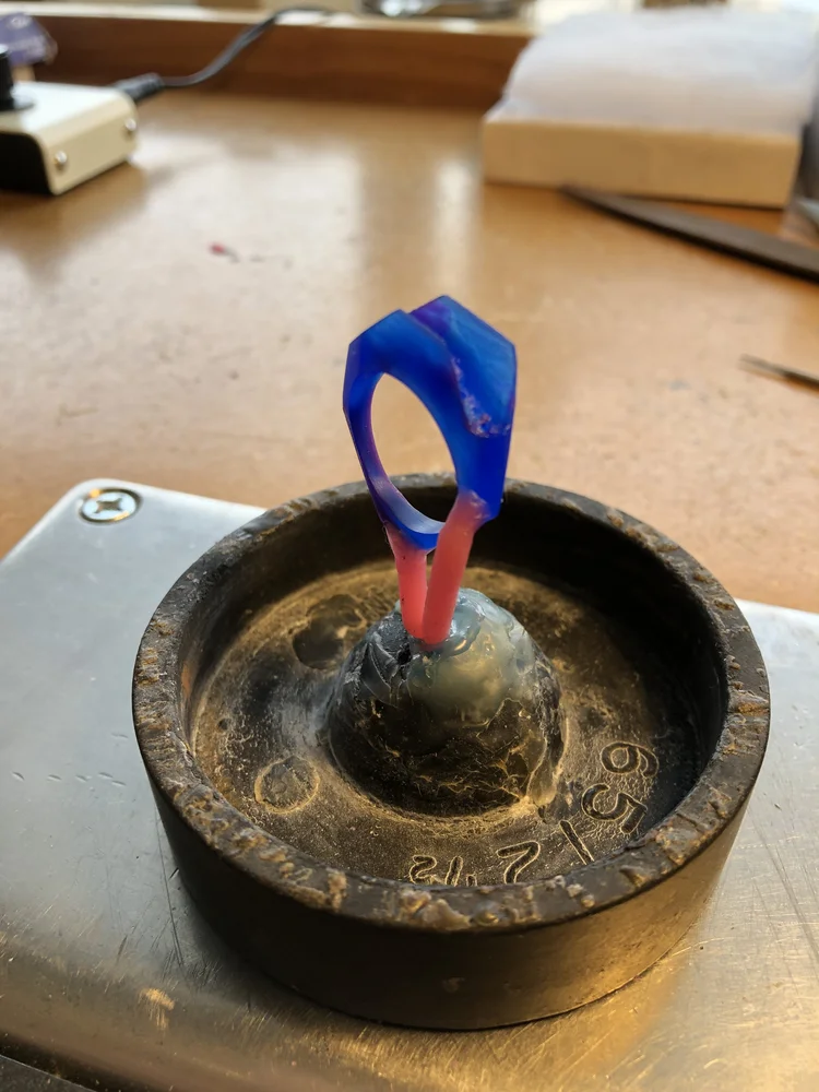 Wax form of a ring