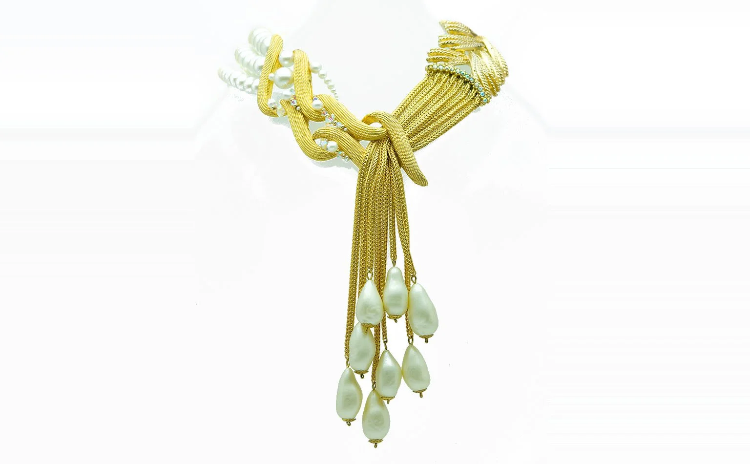 Gold tassel necklace with pearl drops