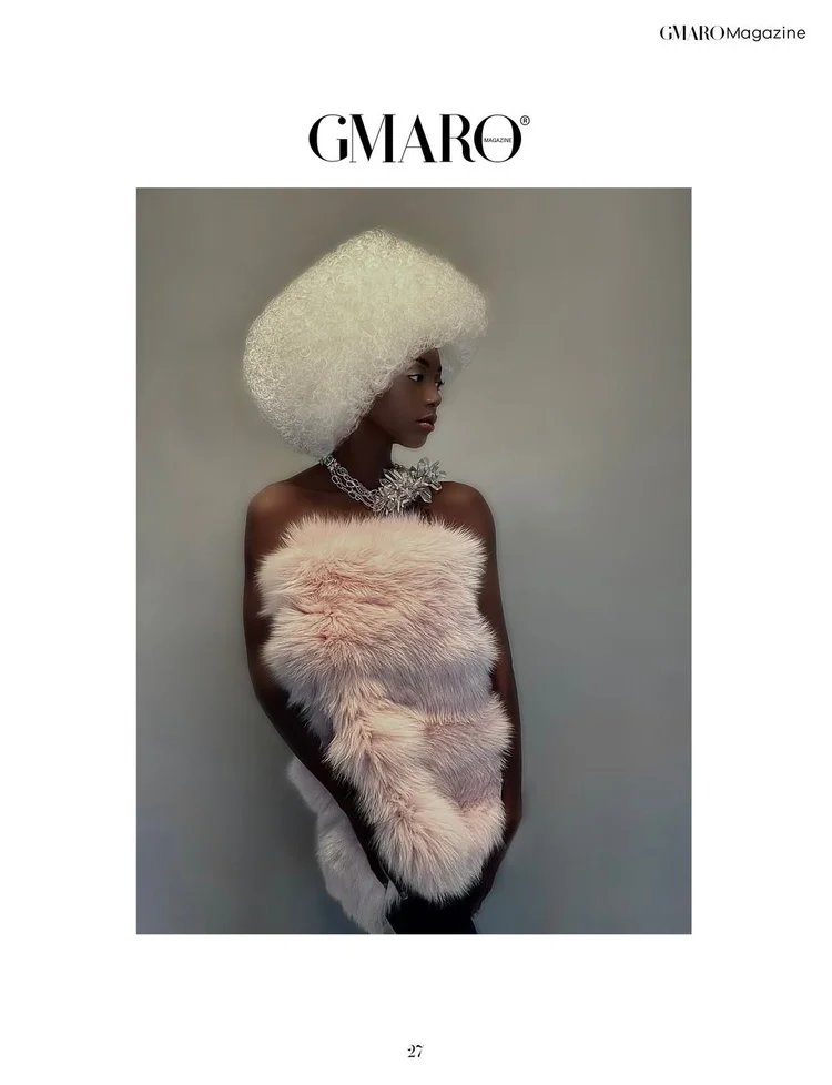 GMARO FEMME page 27: the model in pink fur, three-quarter view