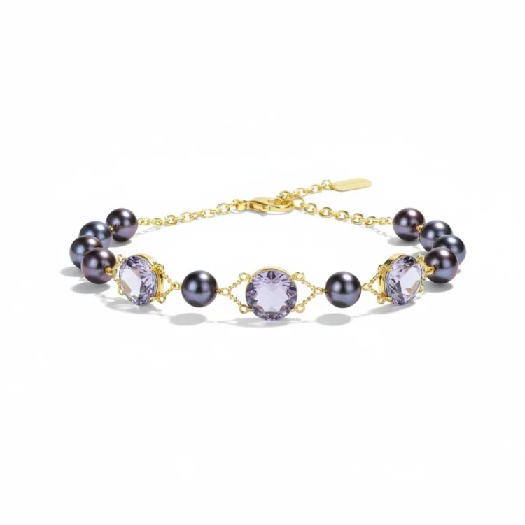 Amethyst and pearl bracelet, by Andrea Li