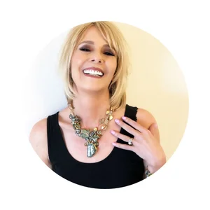 Janet R., wearing her Andrea Li necklace
