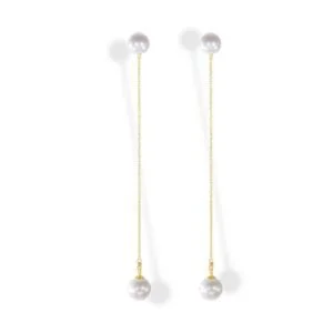 Threader earrings: a fine gold chain with a pearl at each end, by Andrea Li