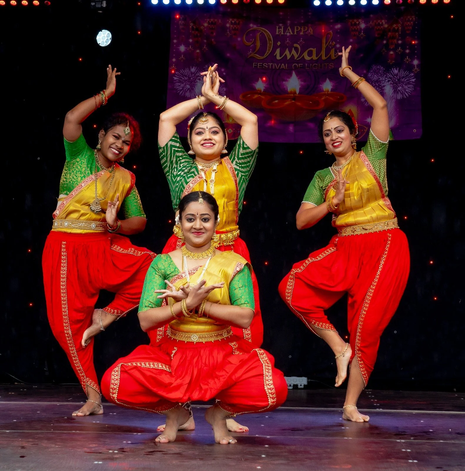 Monisha Roberts - Bharatanatyam Performer and Teacher
