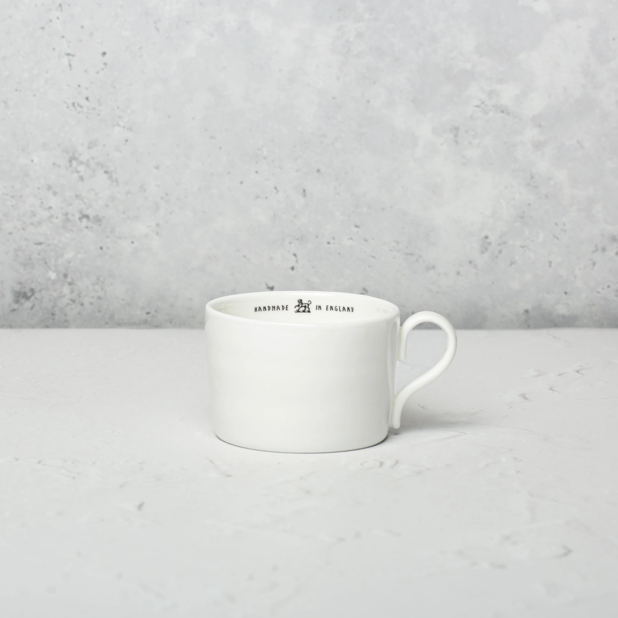 Medium Cup, White