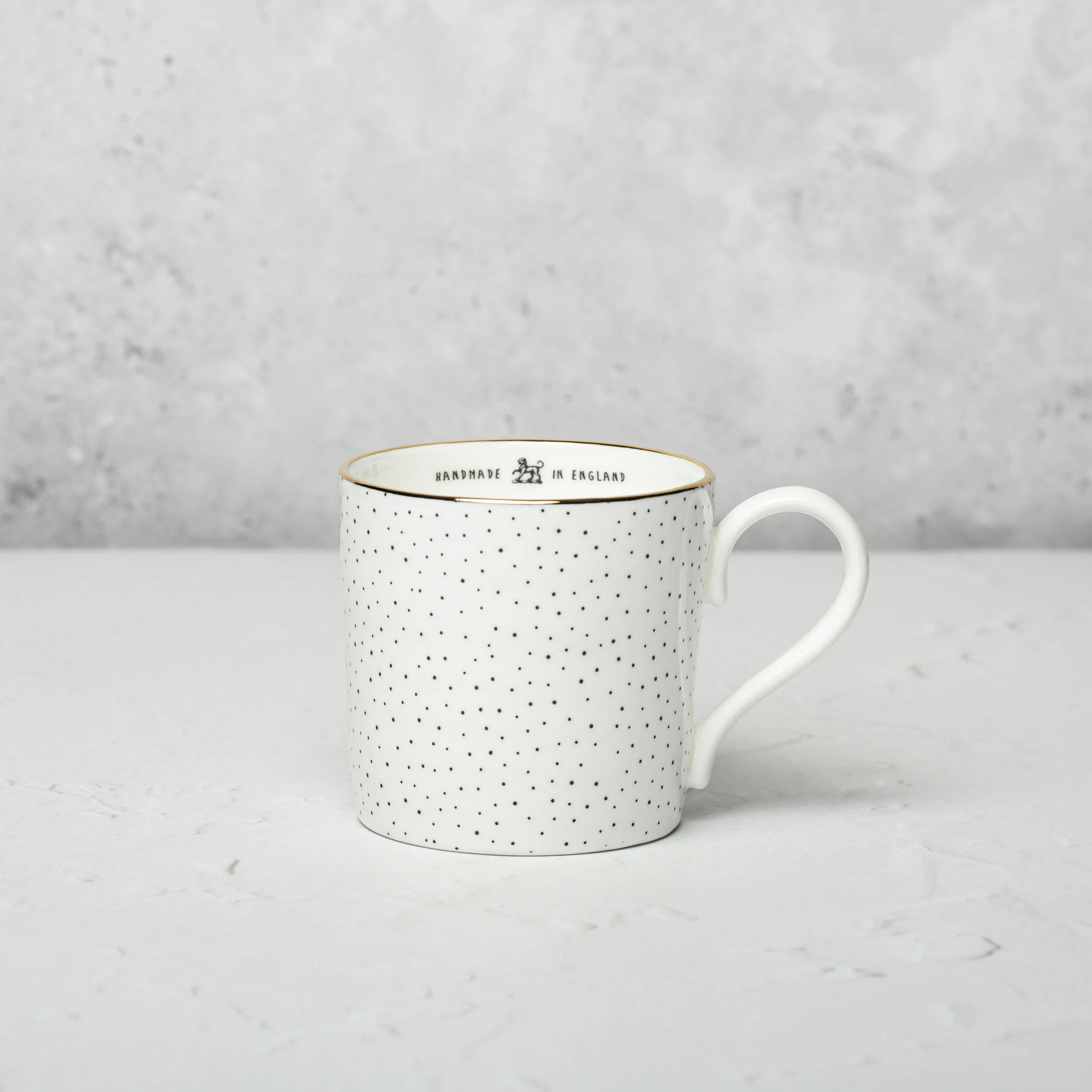 Mug, Dots + 22k Gold