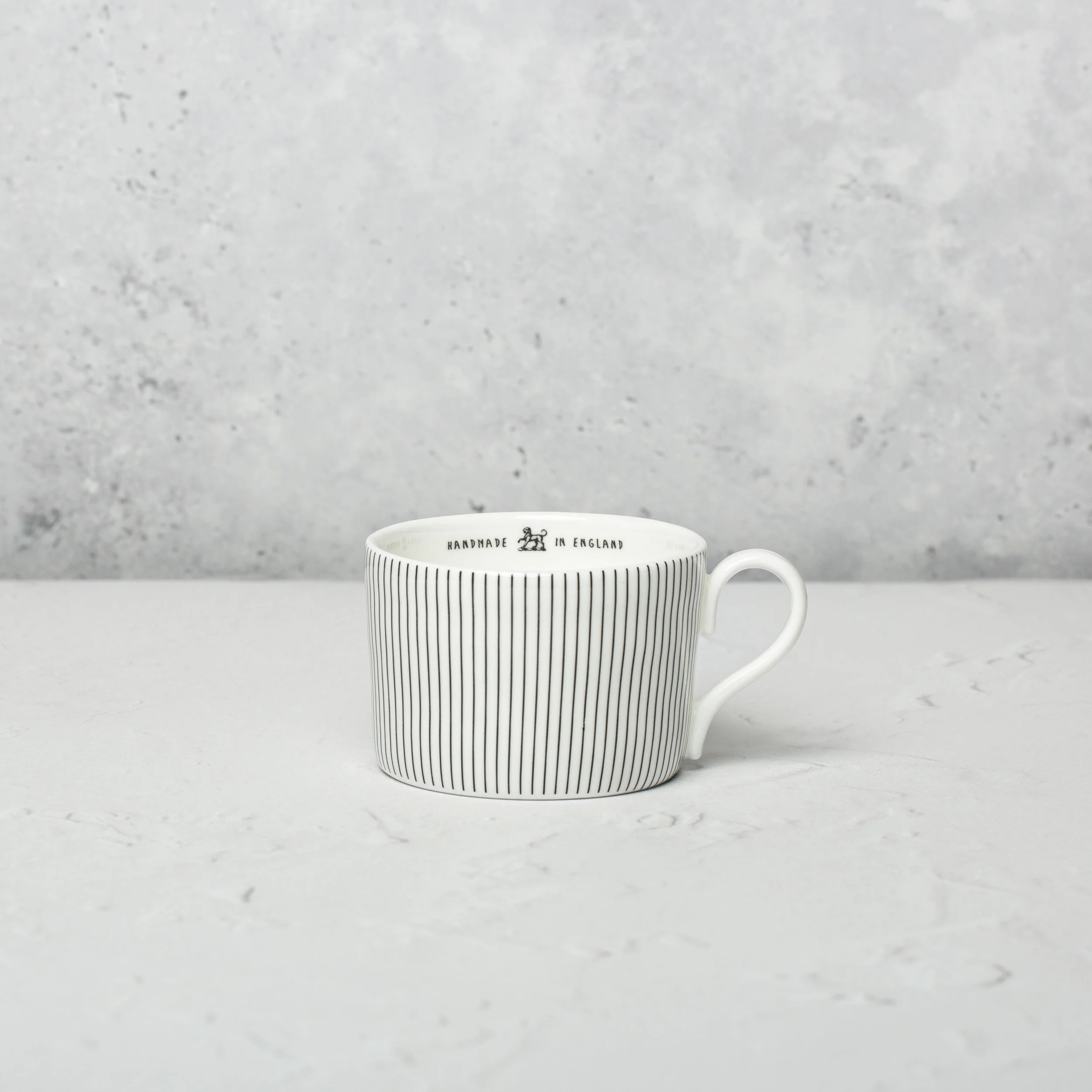 Medium Cup, Stripes