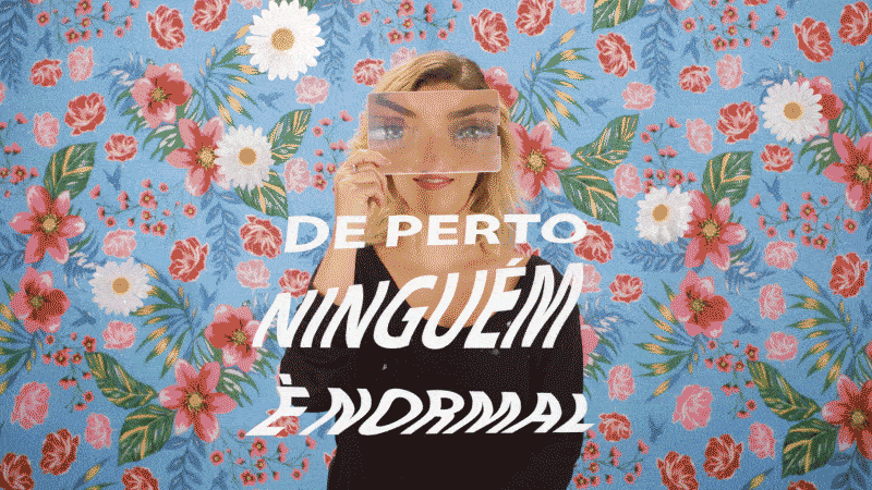 De Perto Ninguém É Normal - director & art director
