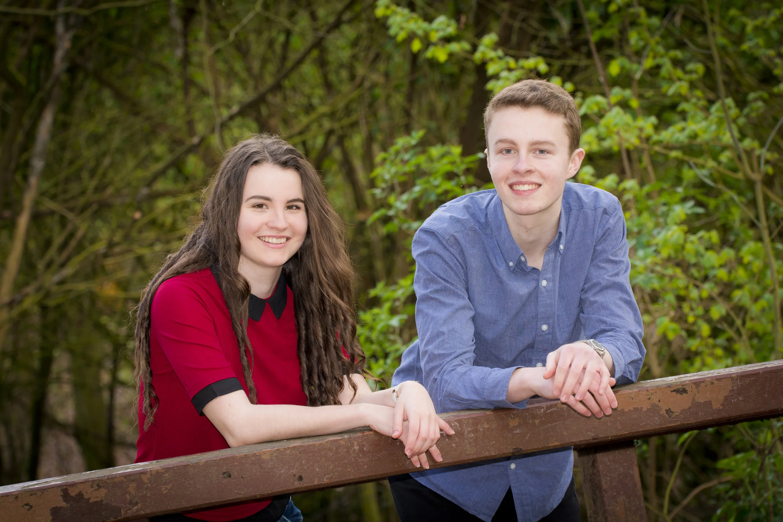 brother sister outdoor photoshoot