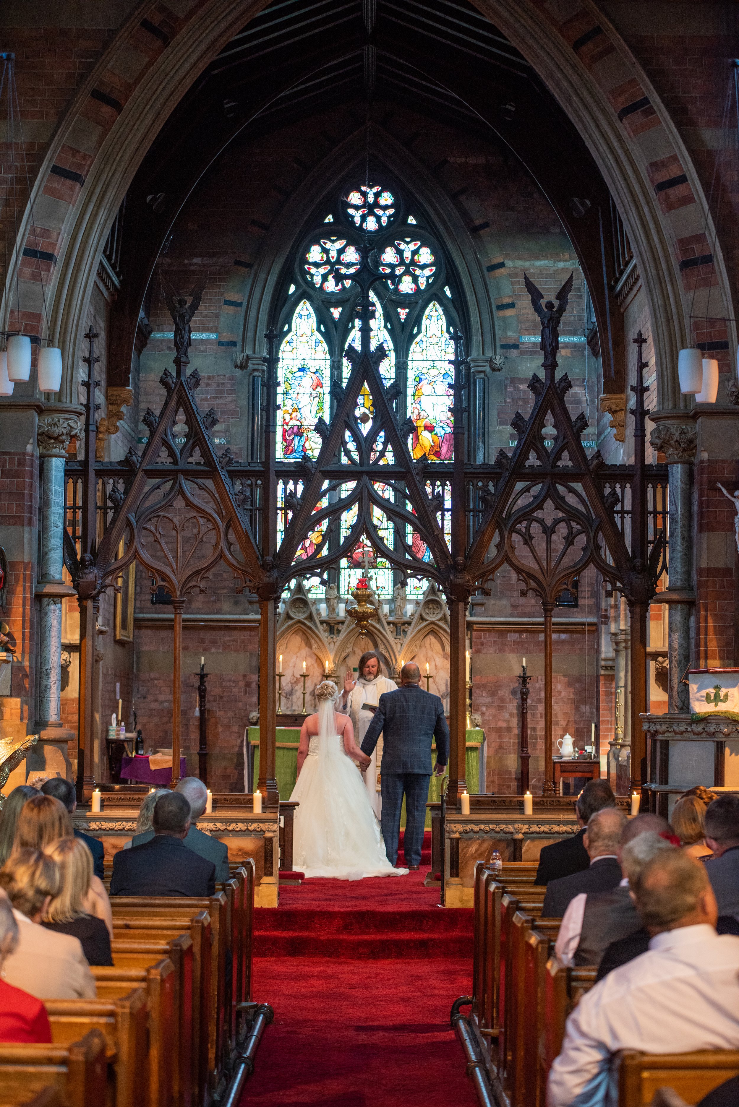 St-Michaels-Church-Louth-wedding-photography.jpg