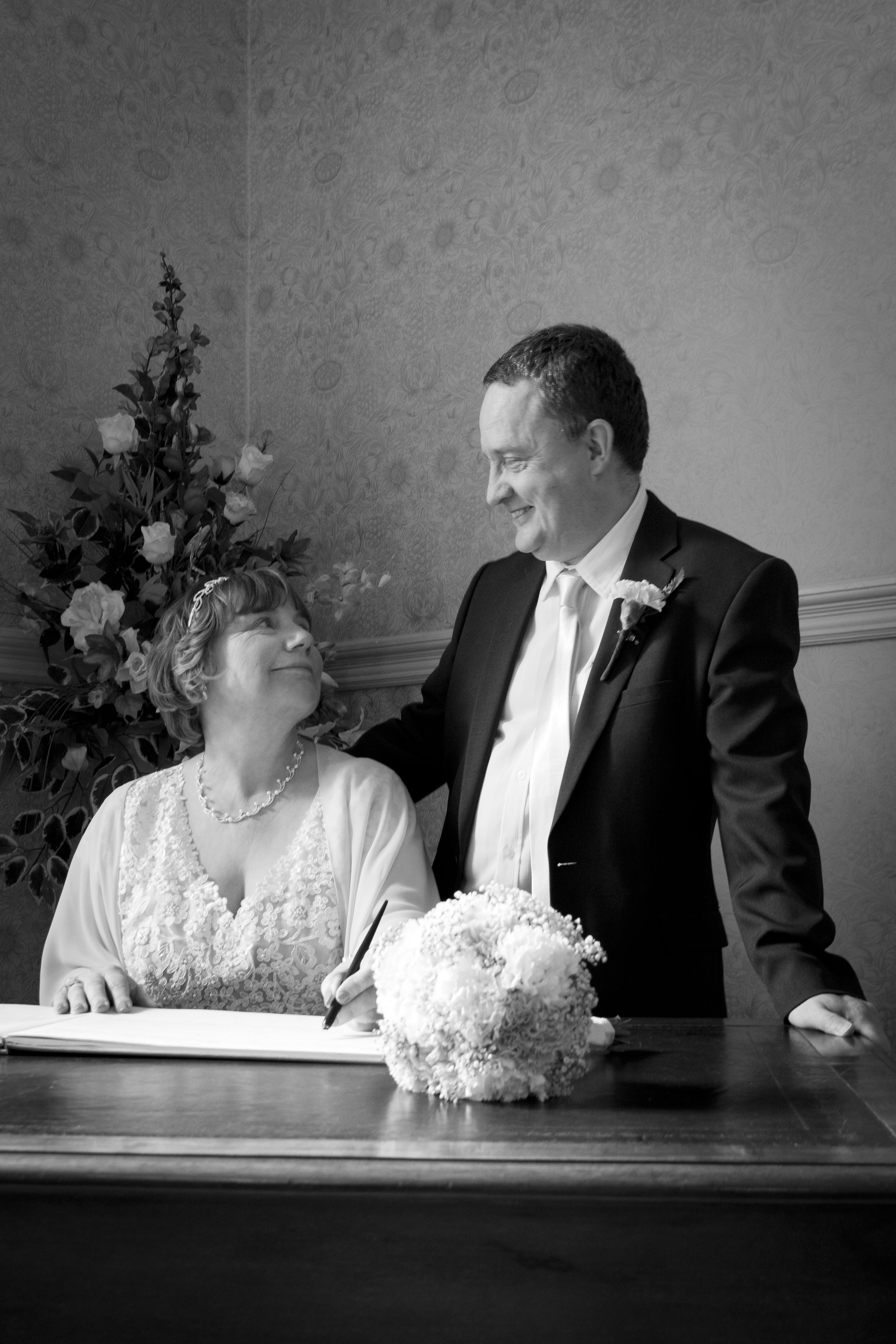 Louth-Registry-Office-wedding-photography.jpg
