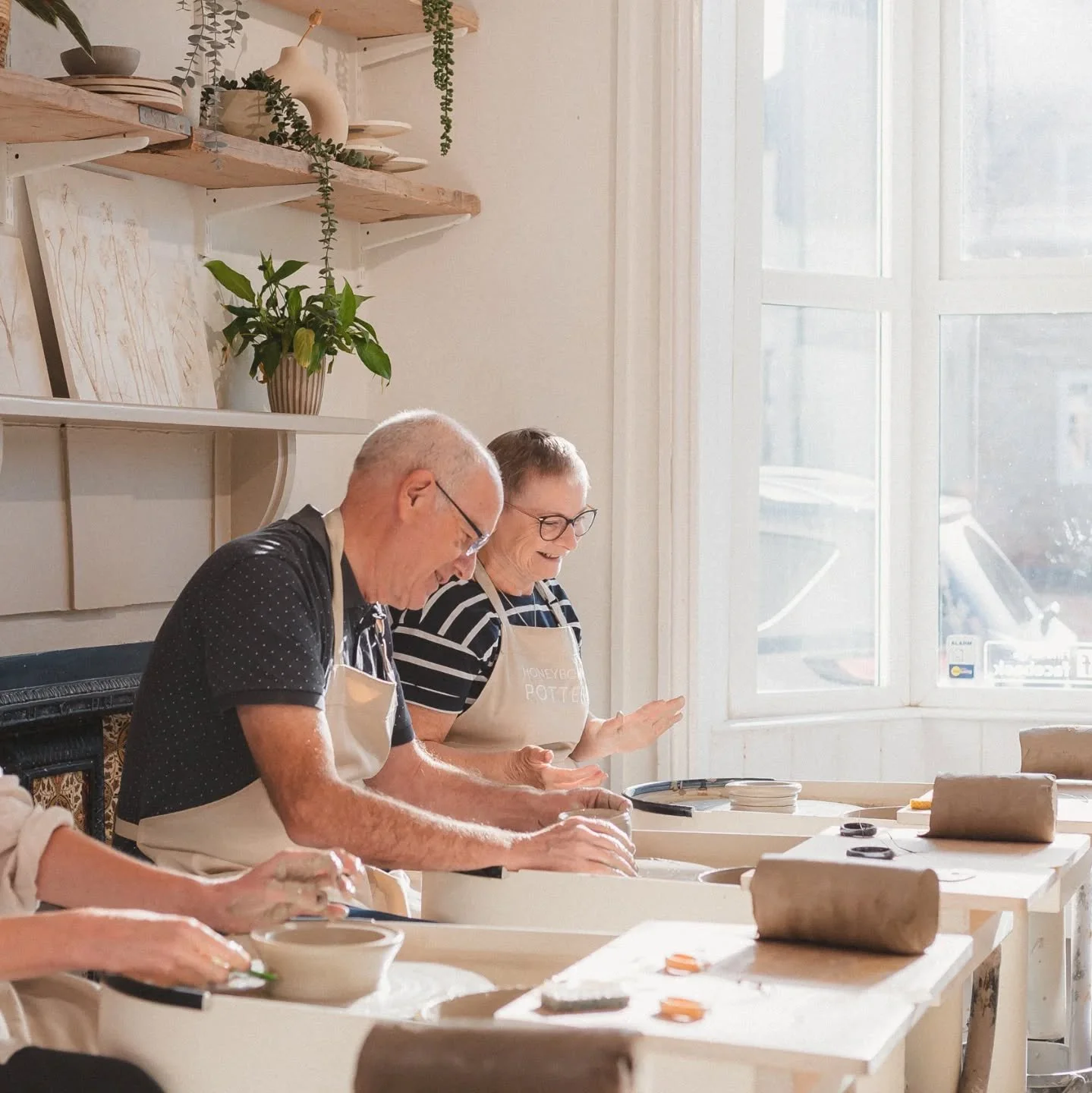 A gift they&rsquo;ll make, not just receive 🎁
Treat someone special to a Honeybourne Pottery Gift Experience and let them enjoy the calm, creative fun of working with clay.

E-Vouchers available right up until Christmas Day ✨ honeybournepottery.co.u