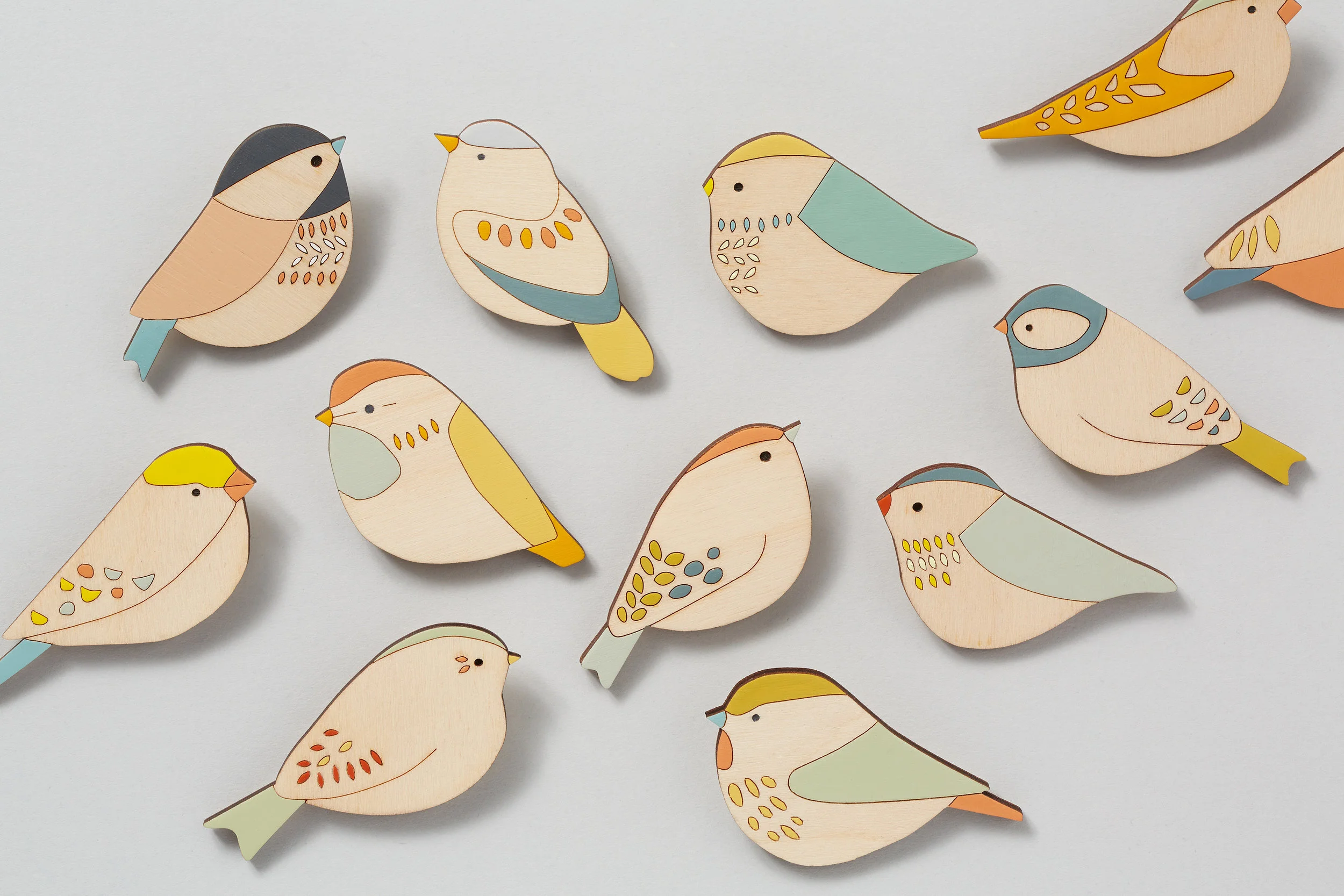 Pippet Bird Brooch wooden bird brooch hand-painted brooch