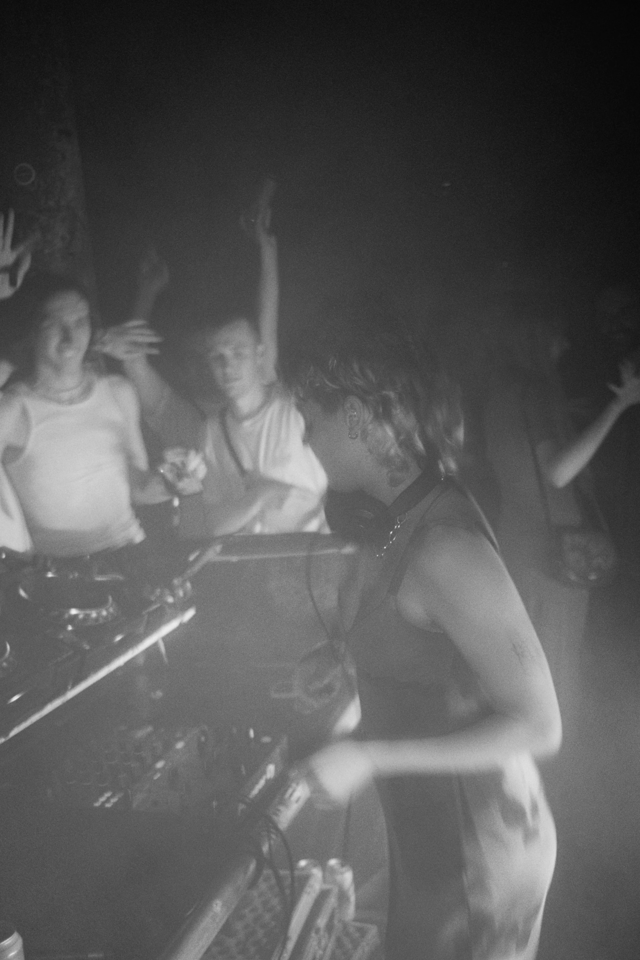 backspin_sideB_bw_edits-11.jpg