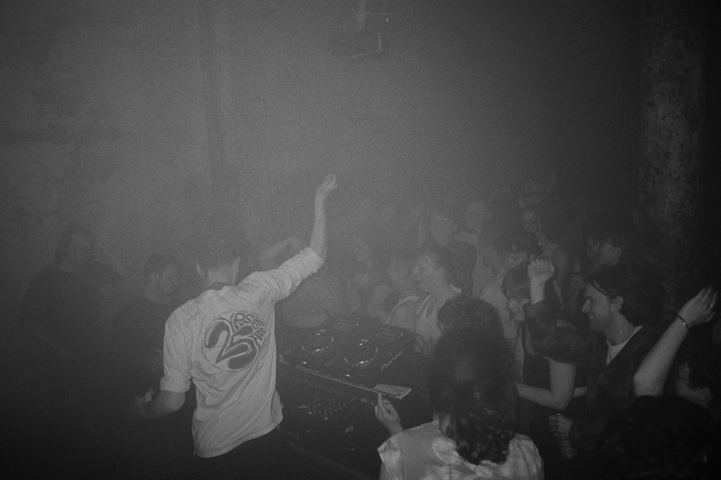 backspin_sideB_bw_edits-13.jpg