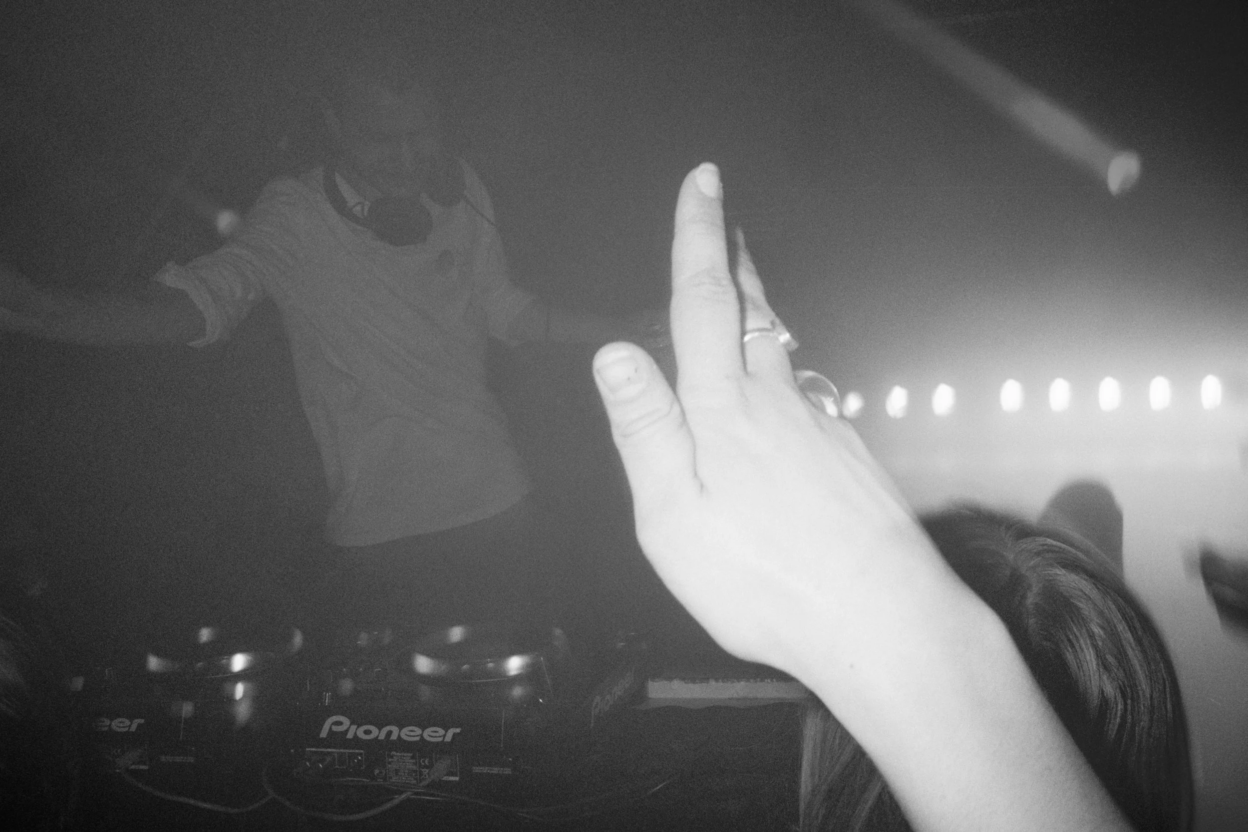 backspin_sideB_bw_edits-15.jpg