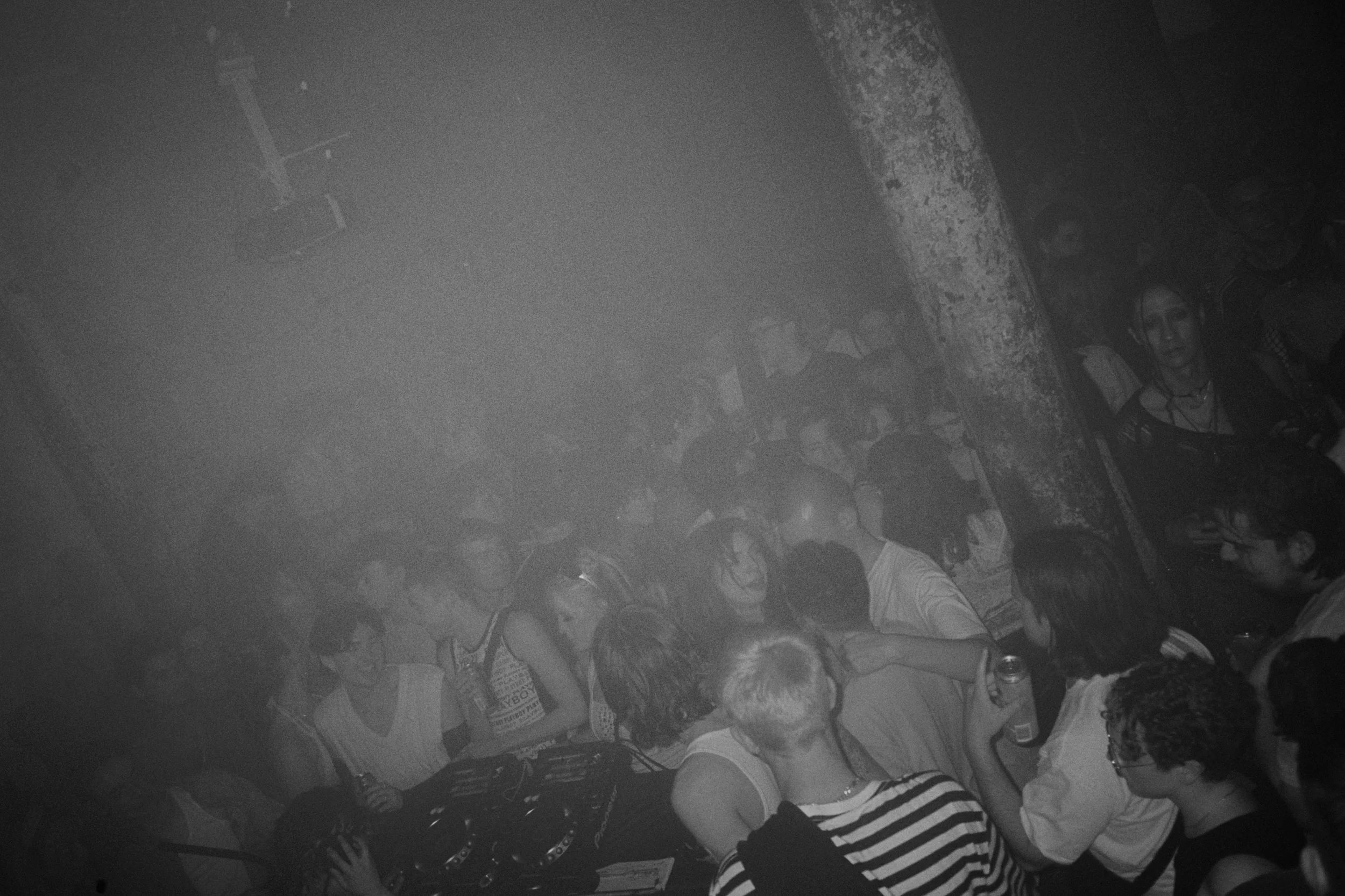 backspin_sideB_bw_edits-19.jpg
