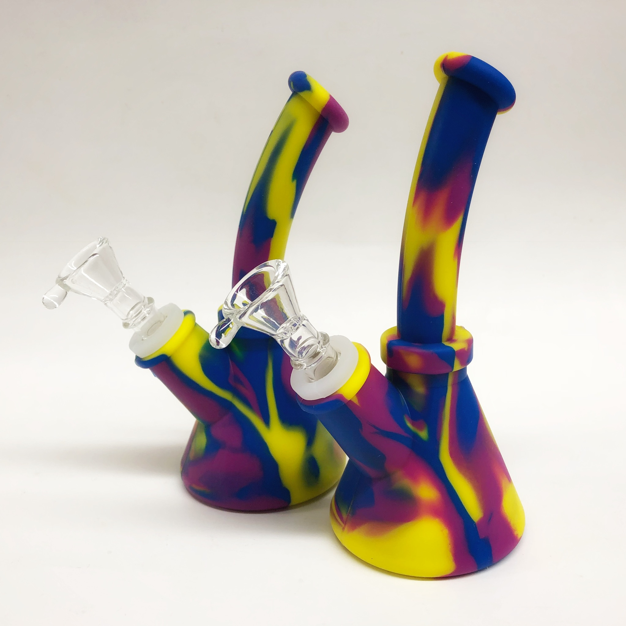 All You Need to Know About Silicone Bongs — Dolan SmokingVape+Ejuice