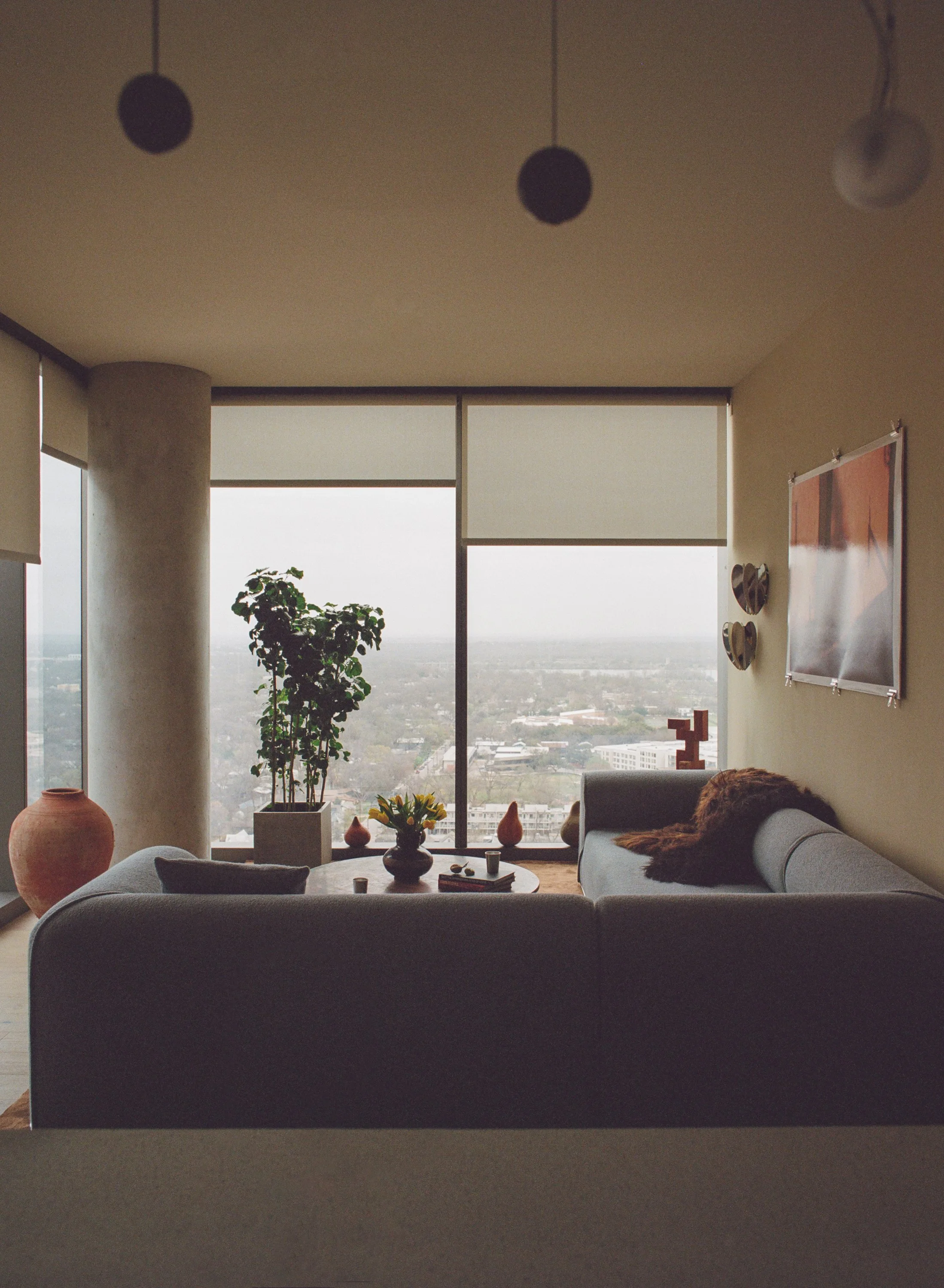 Stelly-Selway-Austin-Leis-44-East-Living-Room-2.jpg
