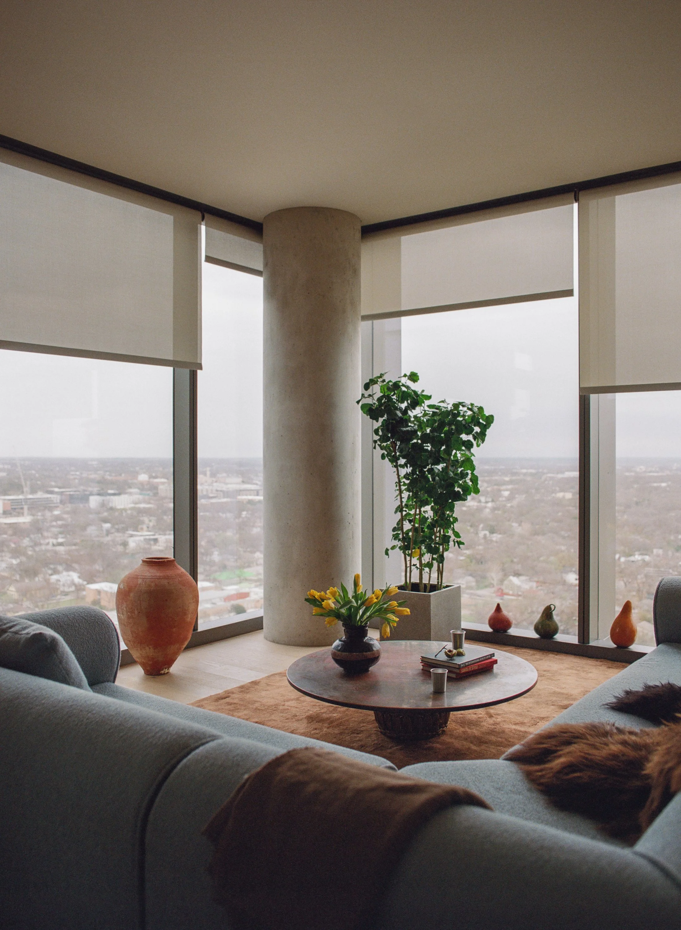 Stelly-Selway-Austin-Leis-44-East-Living-Room-1.jpg