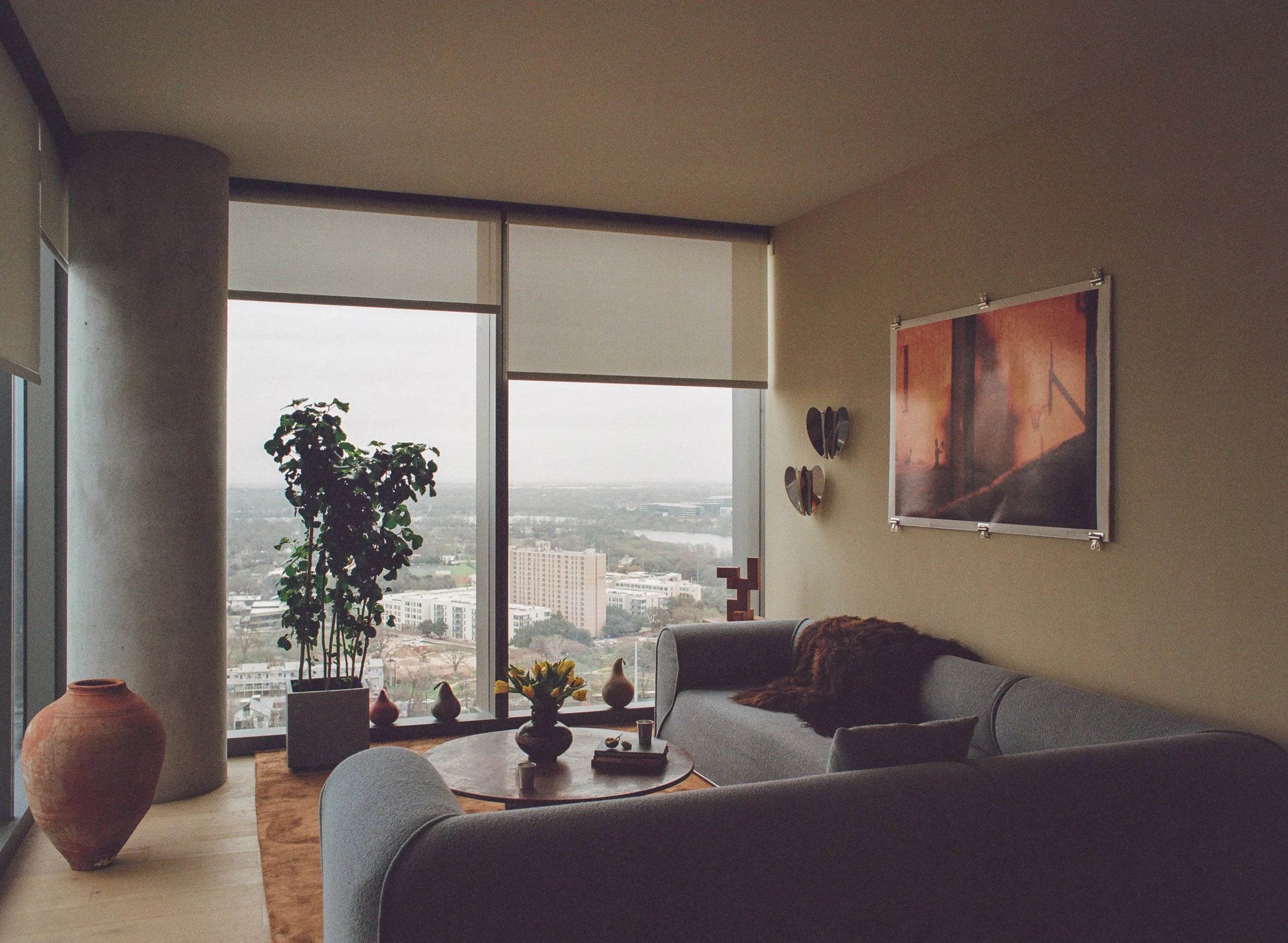 Stelly-Selway-Austin-Leis-44-East-Living-Room-6.jpg